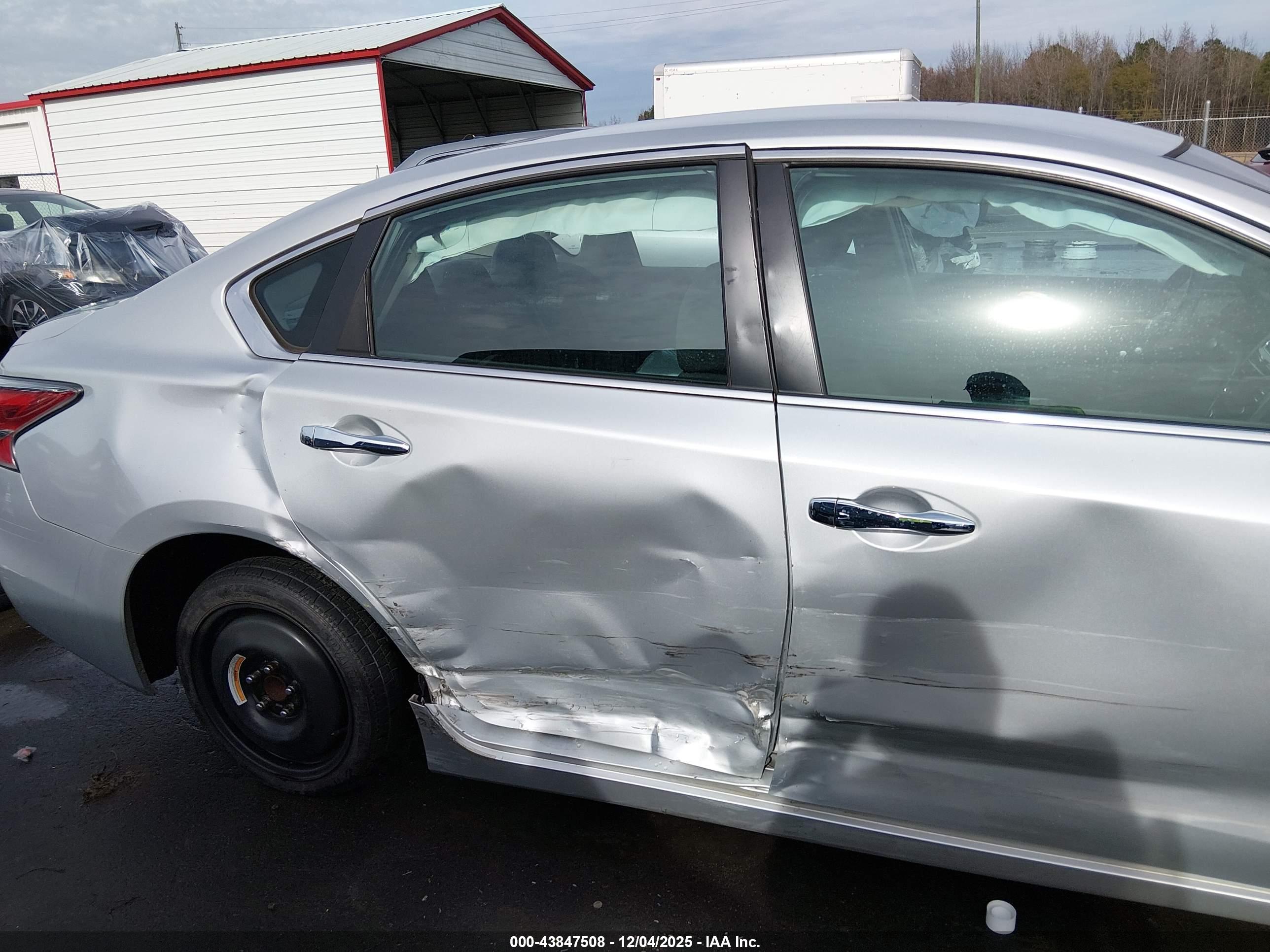NISSAN ALTIMA image 6