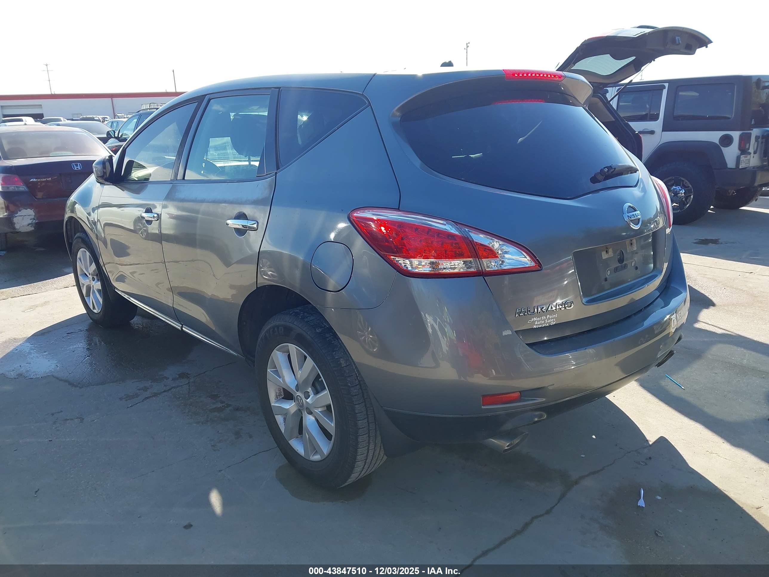 NISSAN MURANO image 3