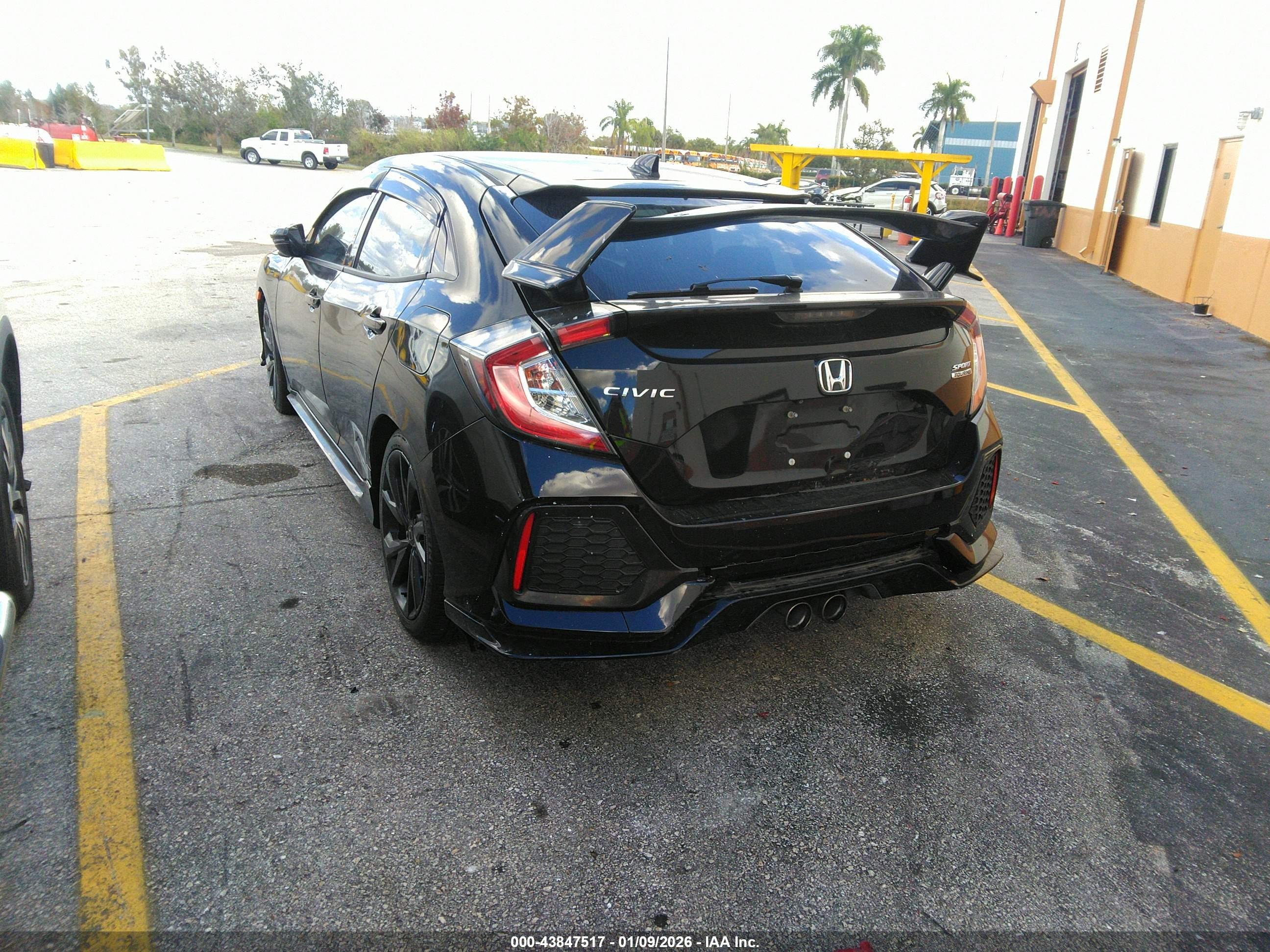 HONDA CIVIC image 3