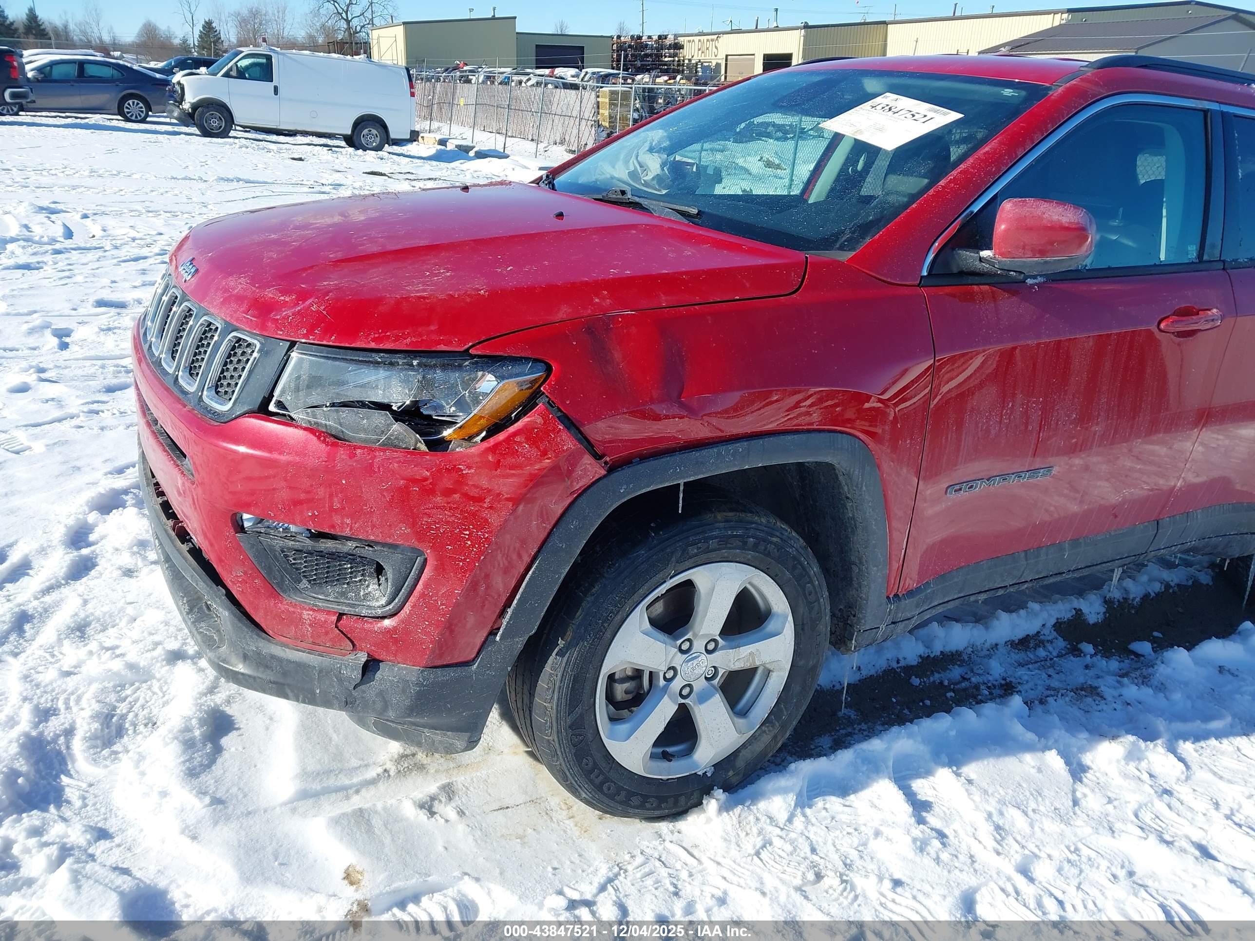 JEEP COMPASS image 6