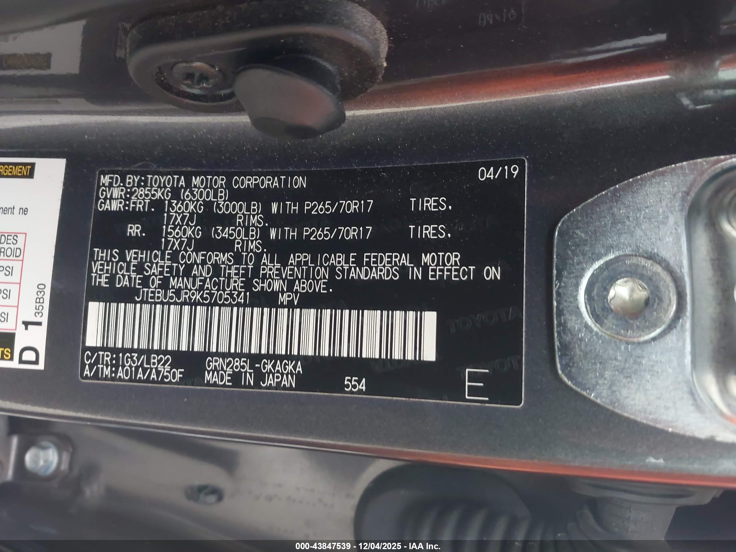 TOYOTA 4RUNNER image 9