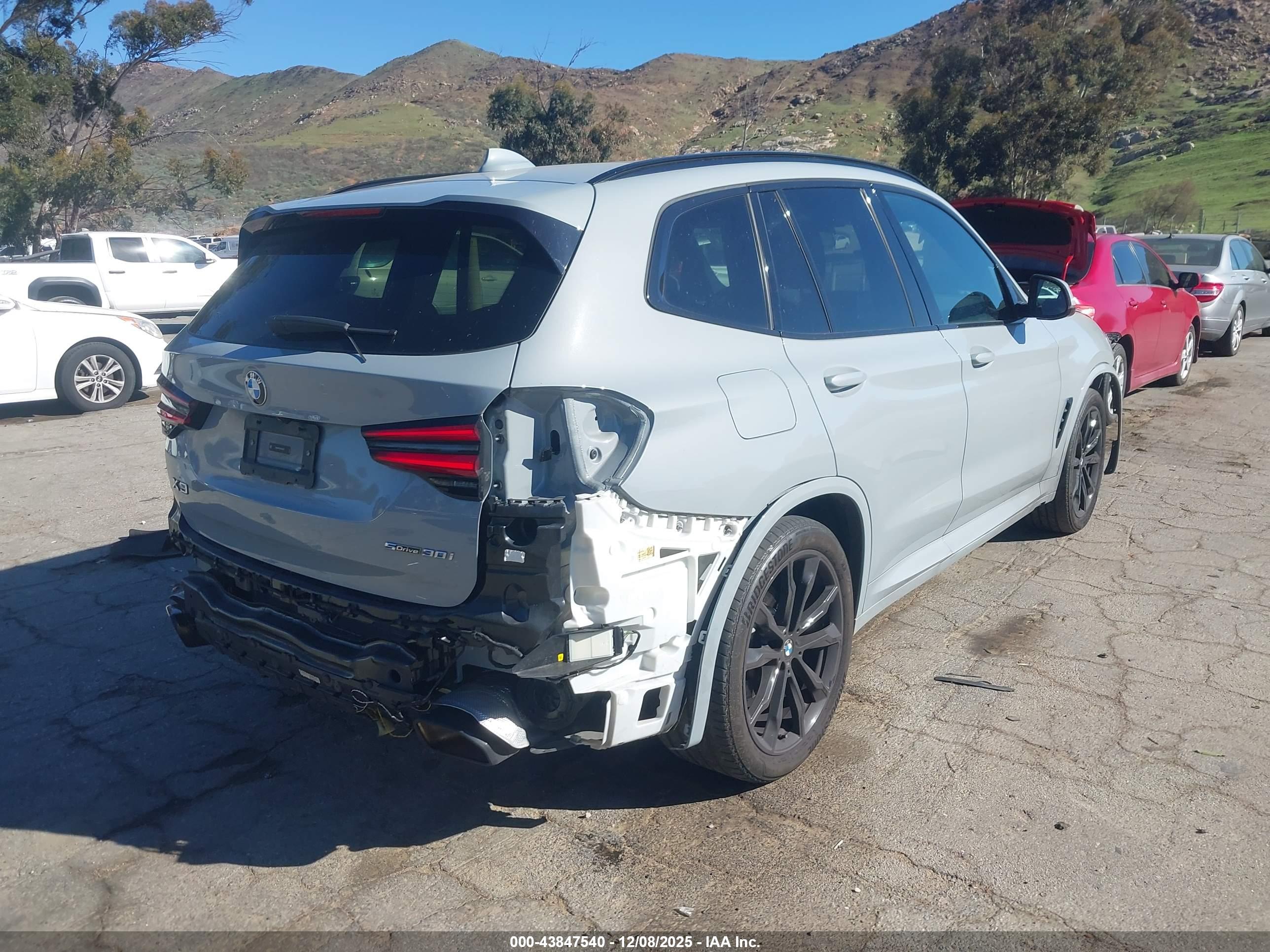 BMW X3 image 4