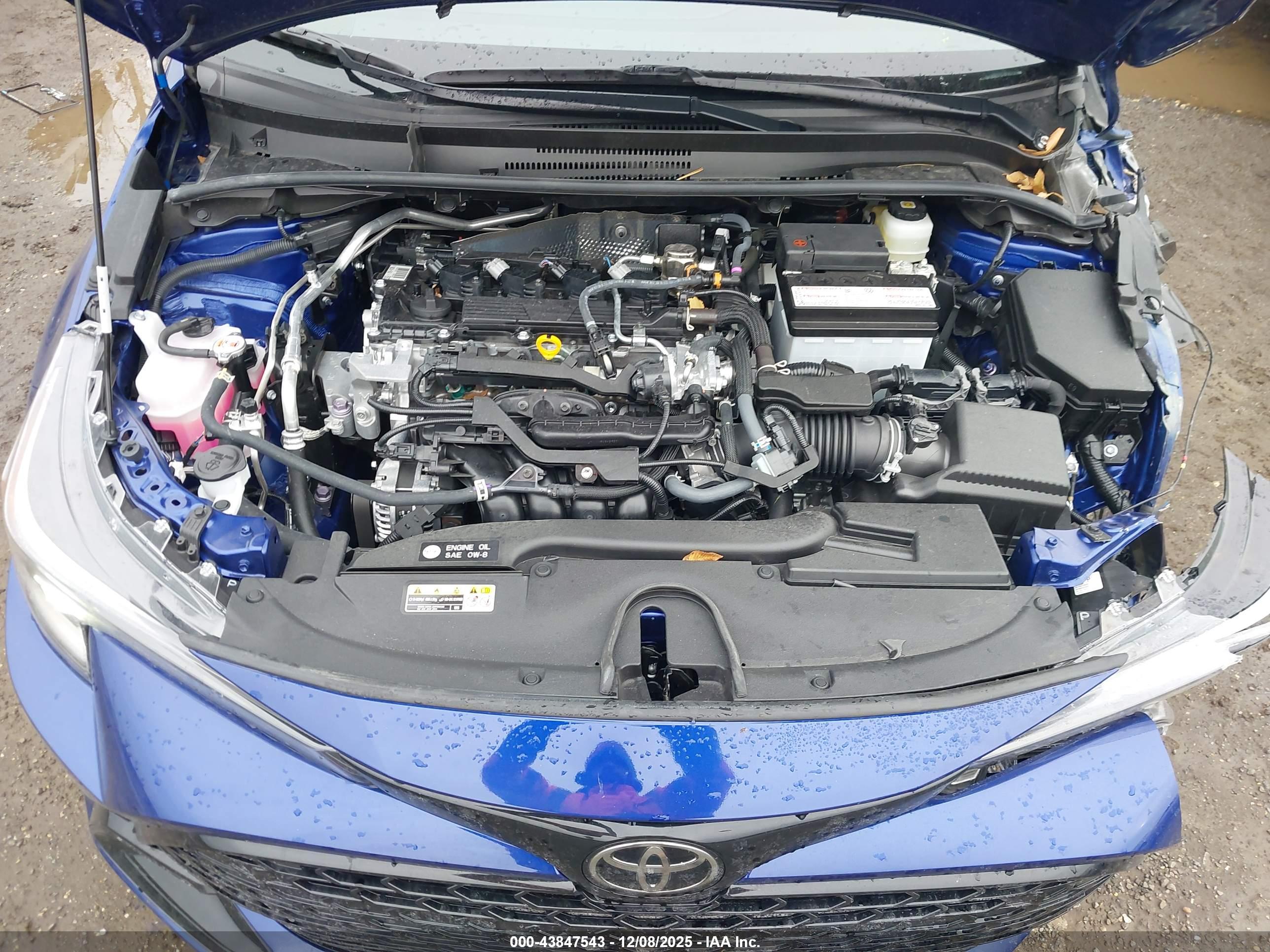 TOYOTA COROLLA image 10