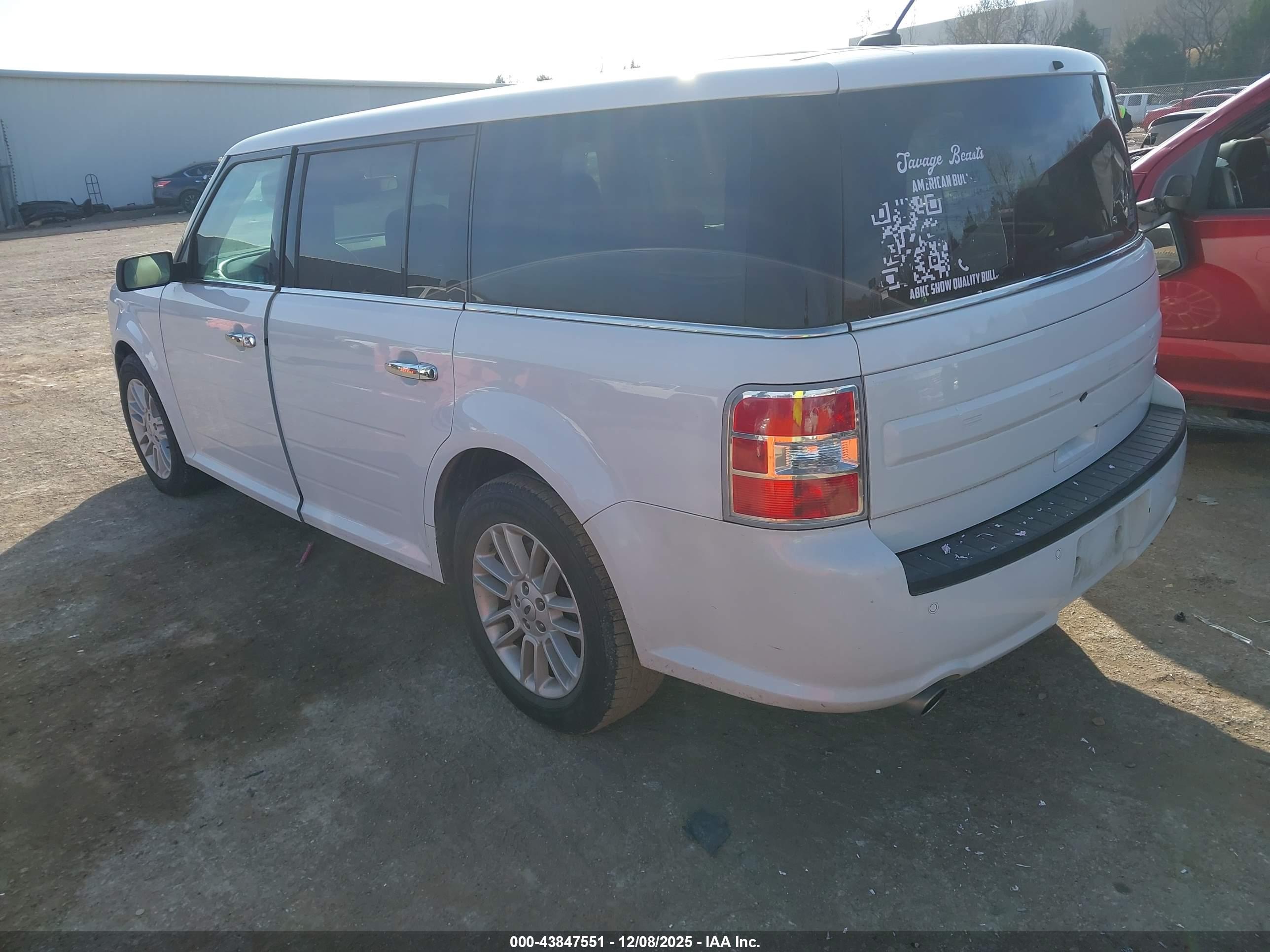 FORD FLEX image 3