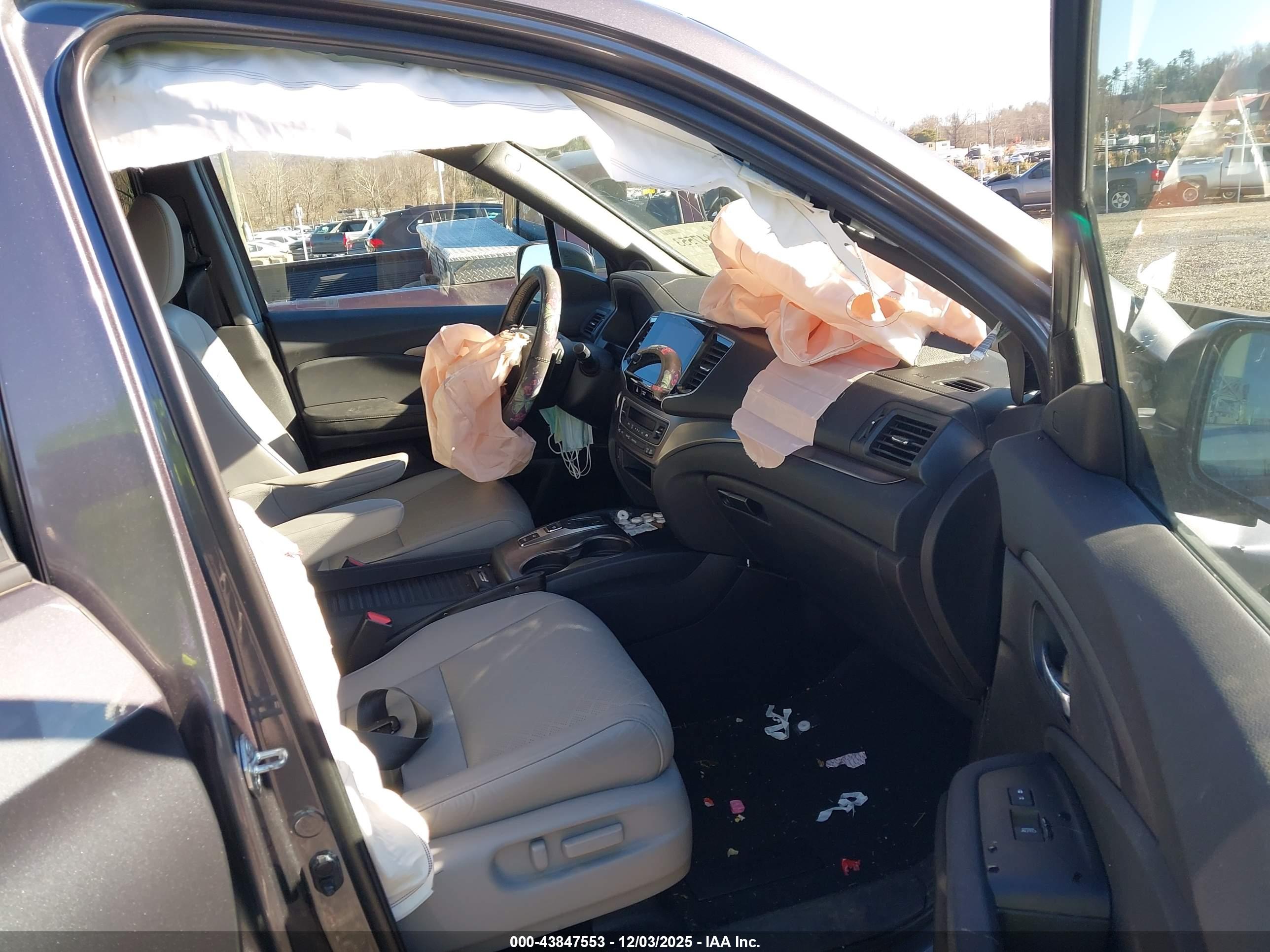 HONDA PASSPORT image 5