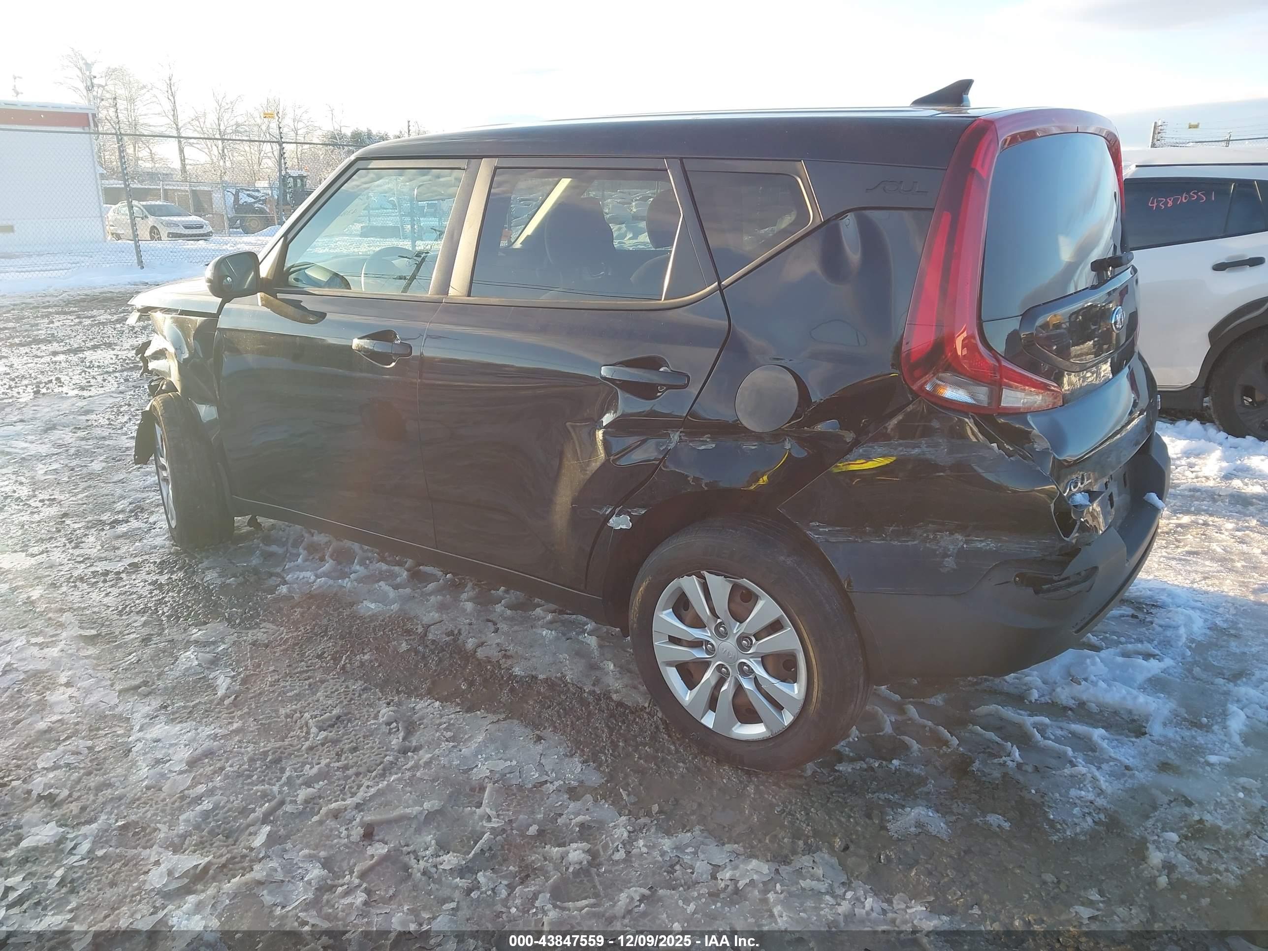 KIA SOUL image 3