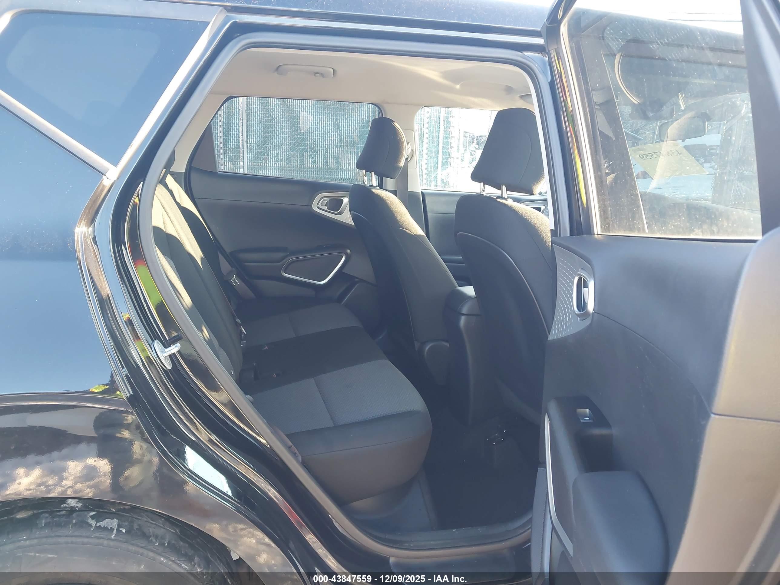 KIA SOUL image 8