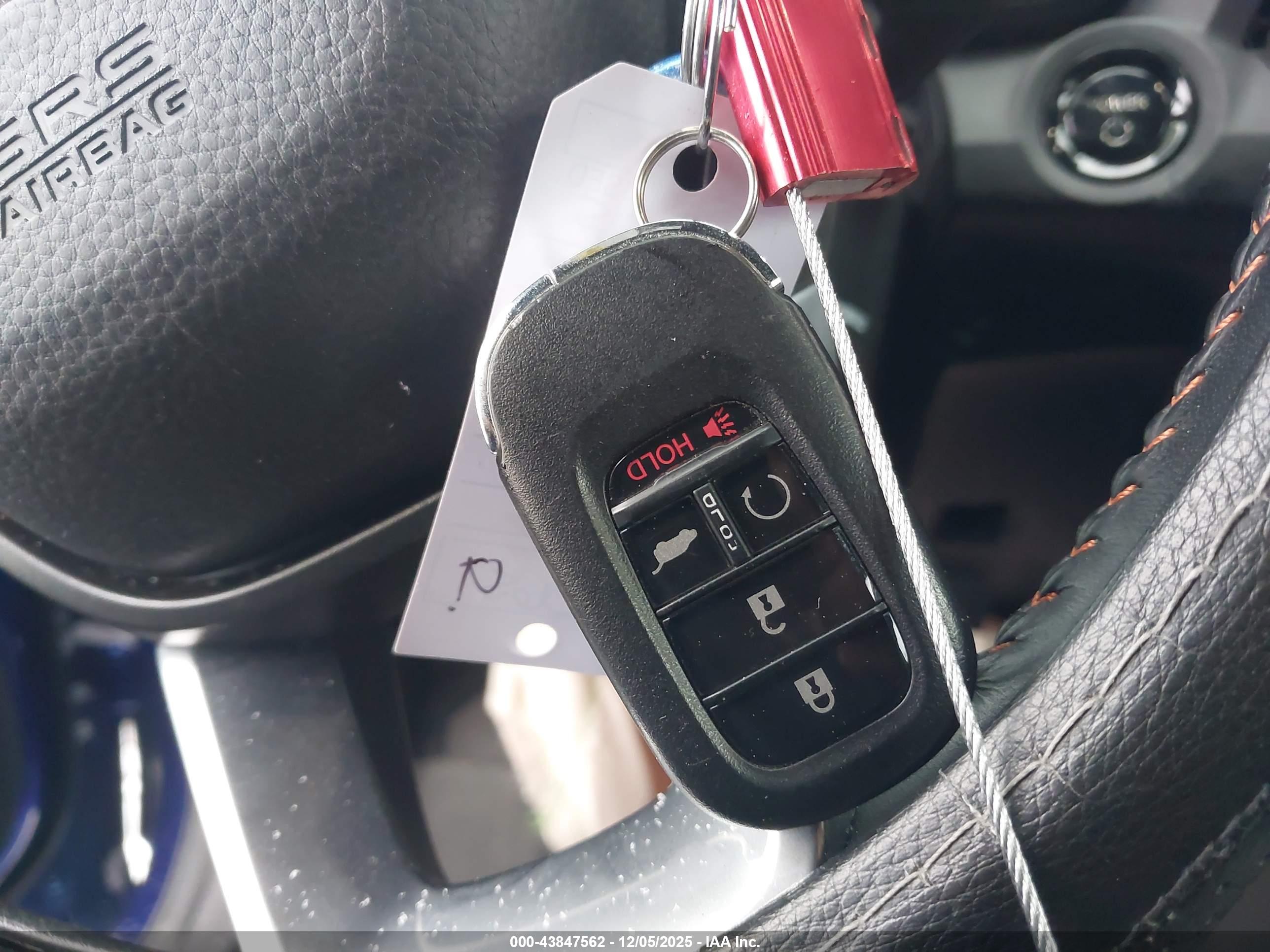 HONDA CR-V image 11
