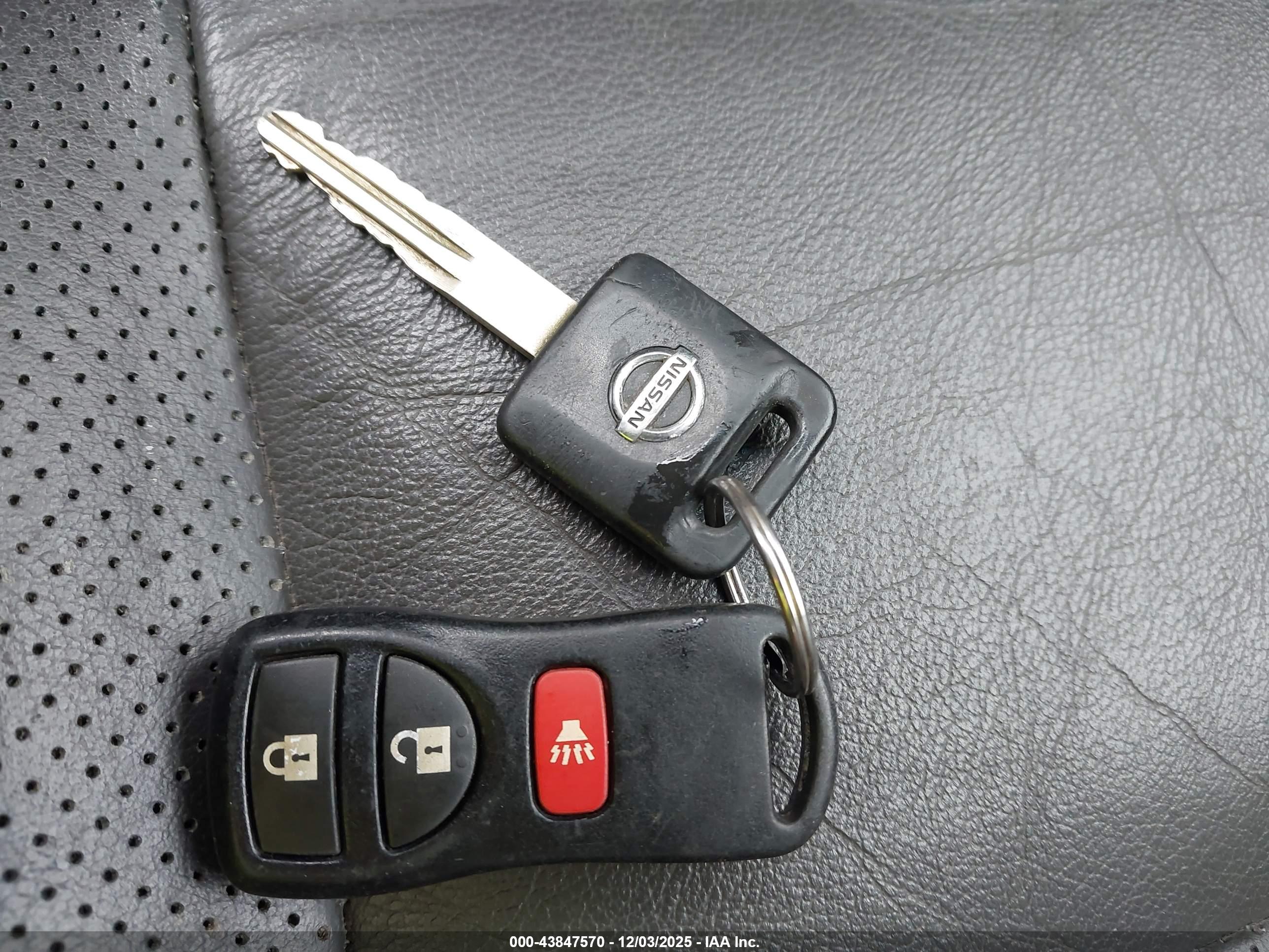 NISSAN XTERRA image 11