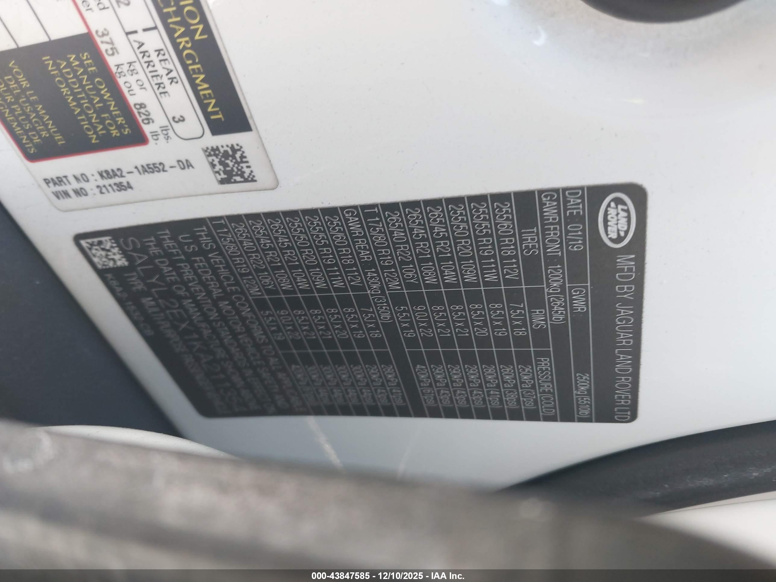 LAND ROVER image 9