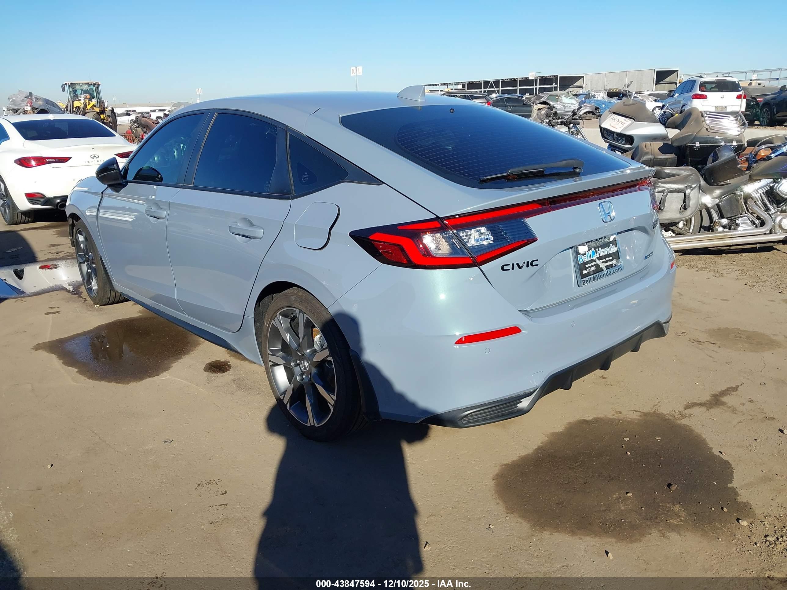 HONDA CIVIC image 3