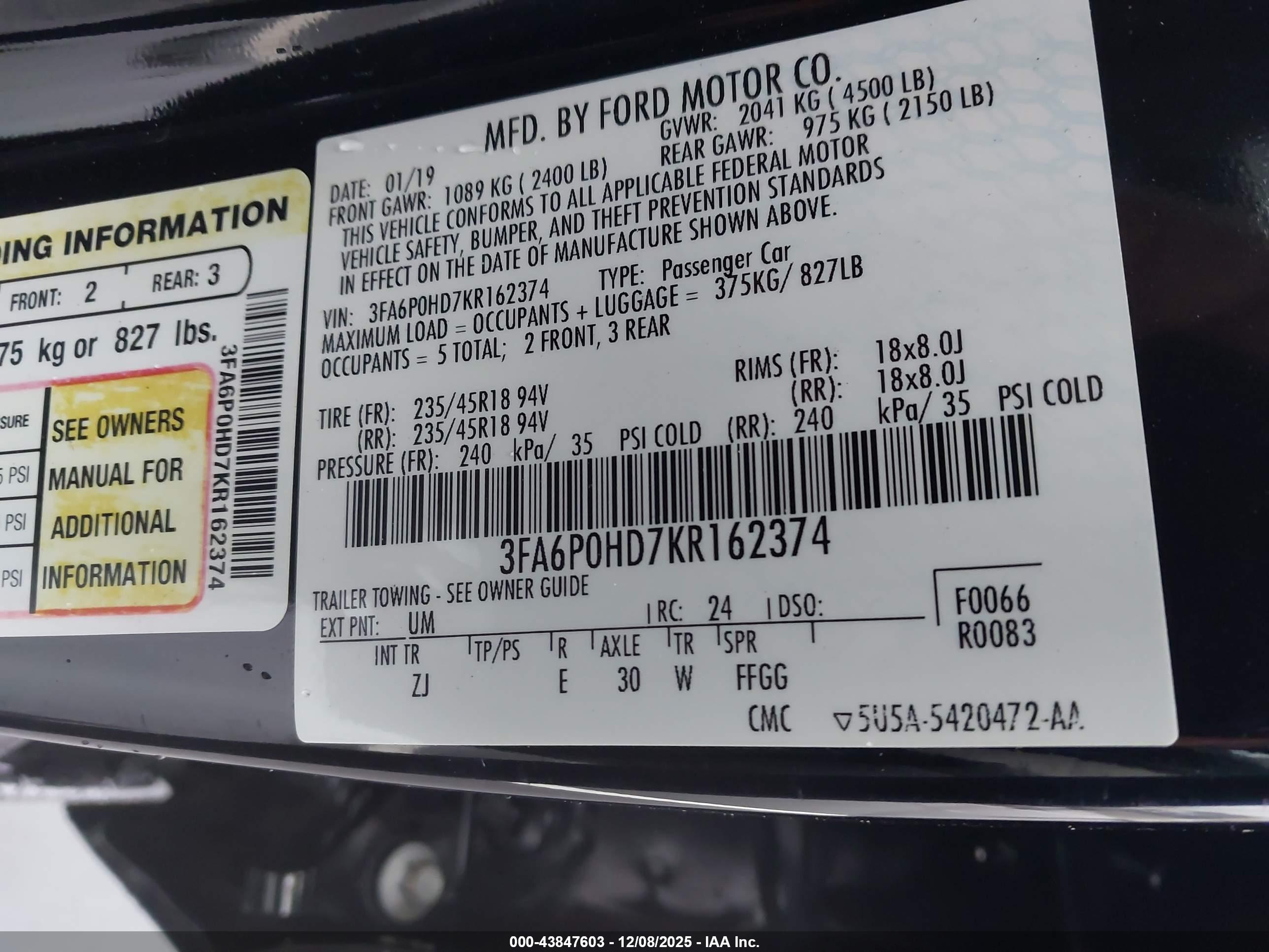 FORD FUSION image 9