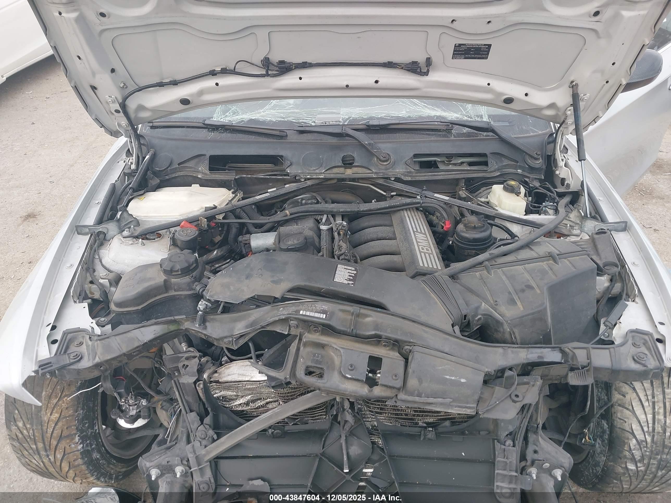 BMW 128I image 10