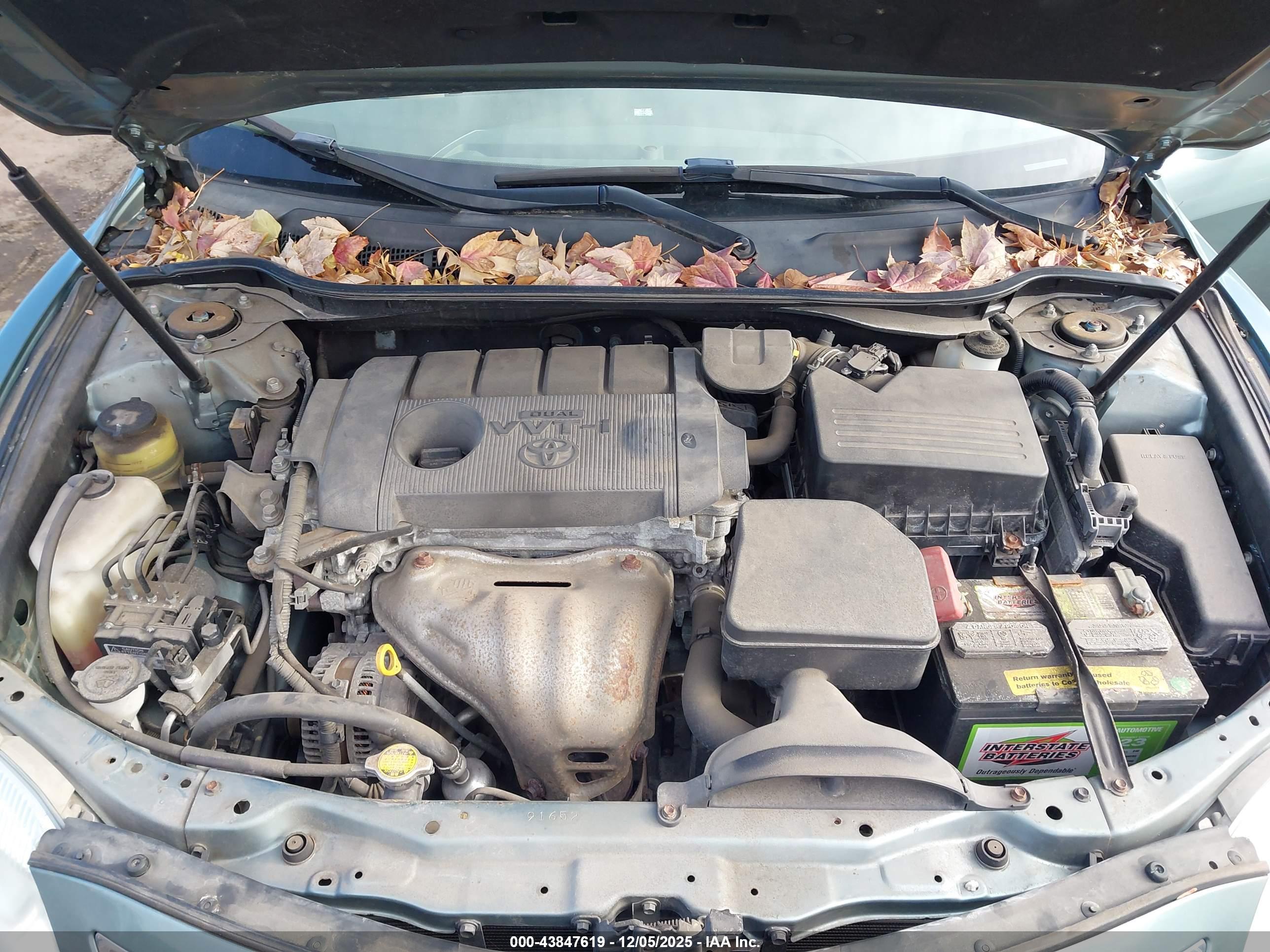 TOYOTA CAMRY image 10