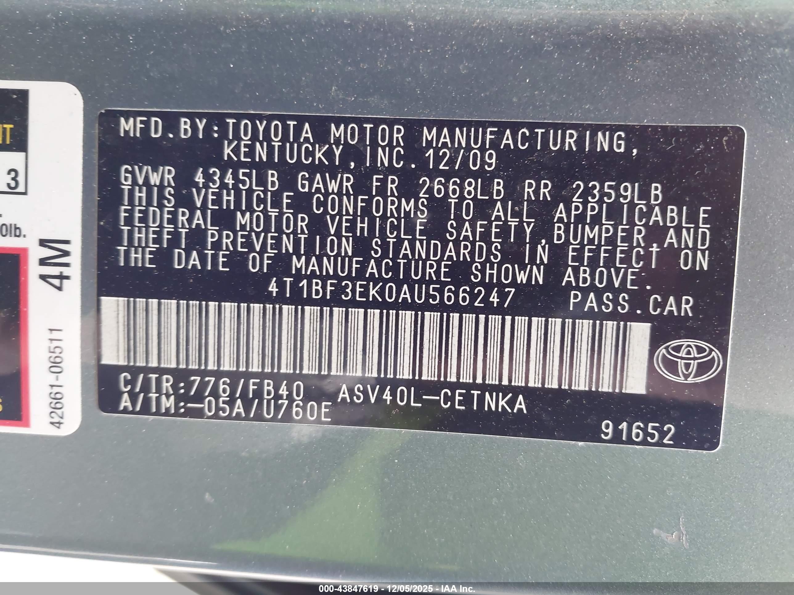 TOYOTA CAMRY image 9