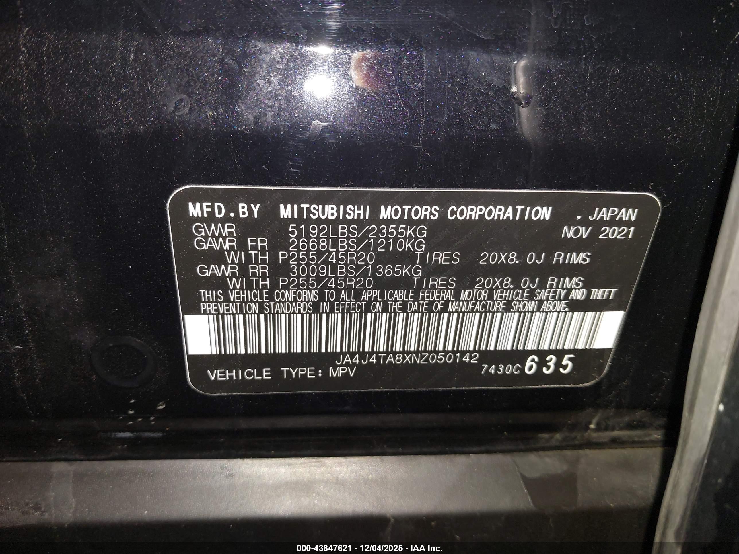 MITSUBISHI OUTLANDER image 9