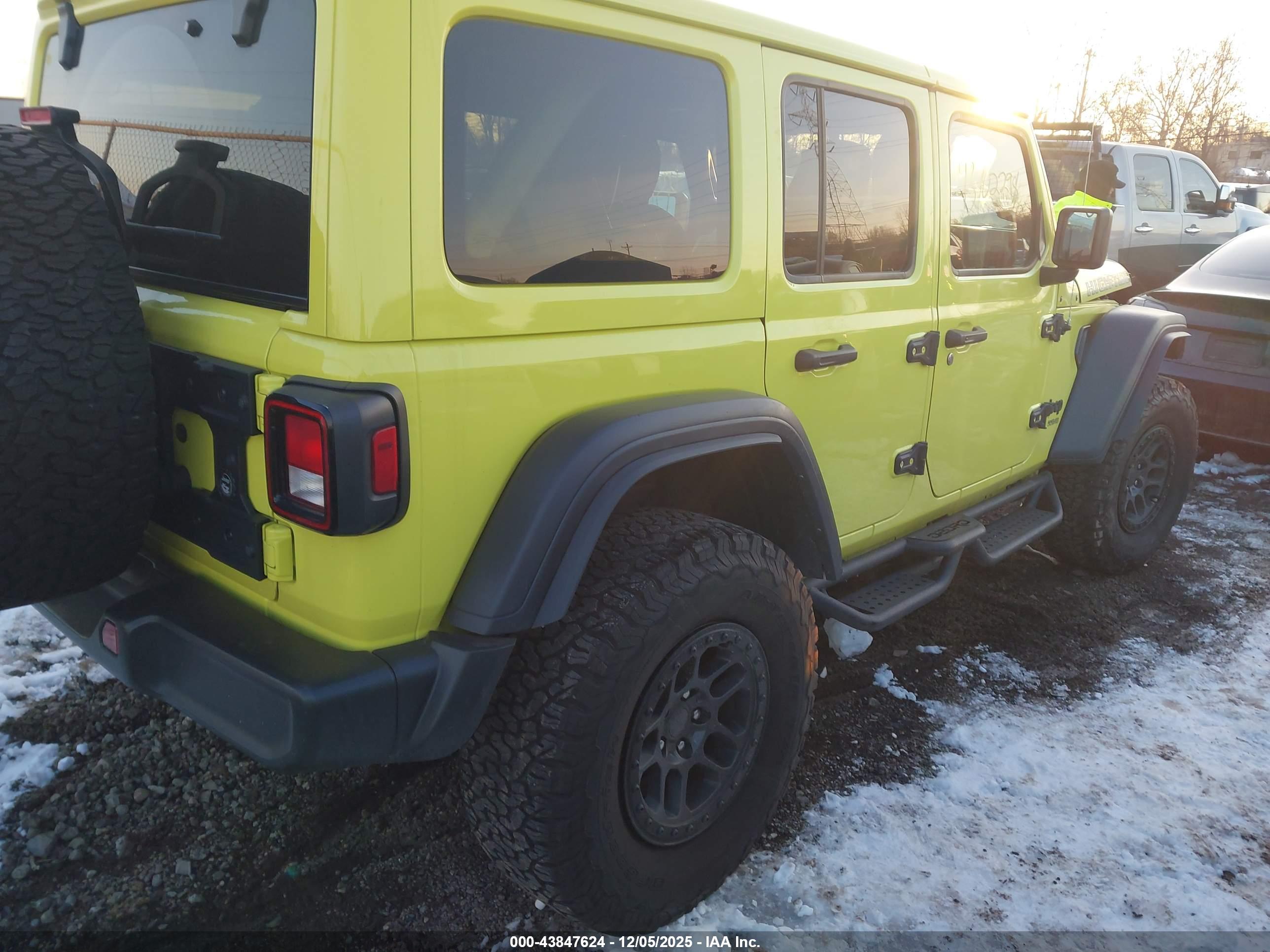 JEEP WRANGLER image 4