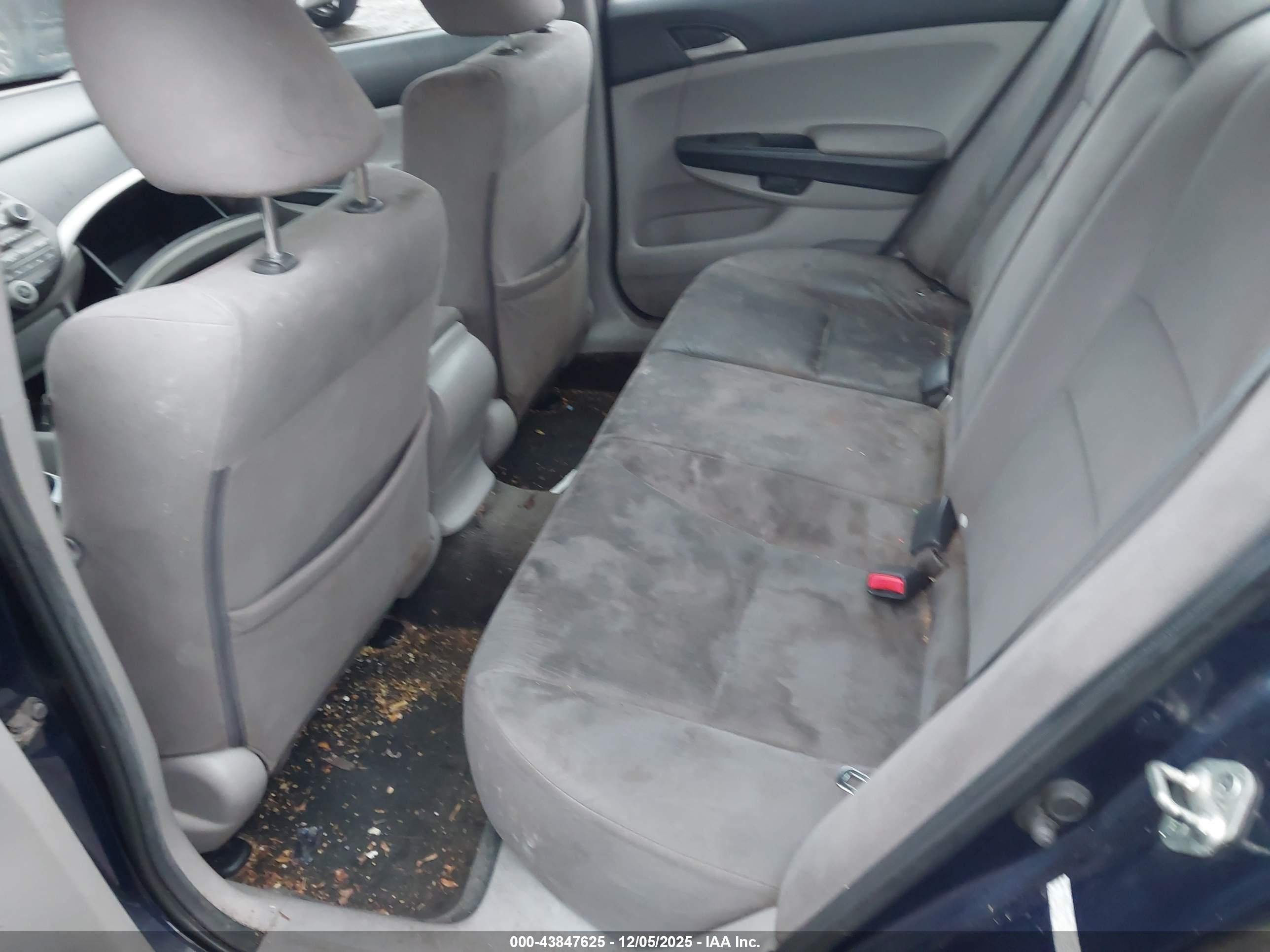 HONDA ACCORD image 8