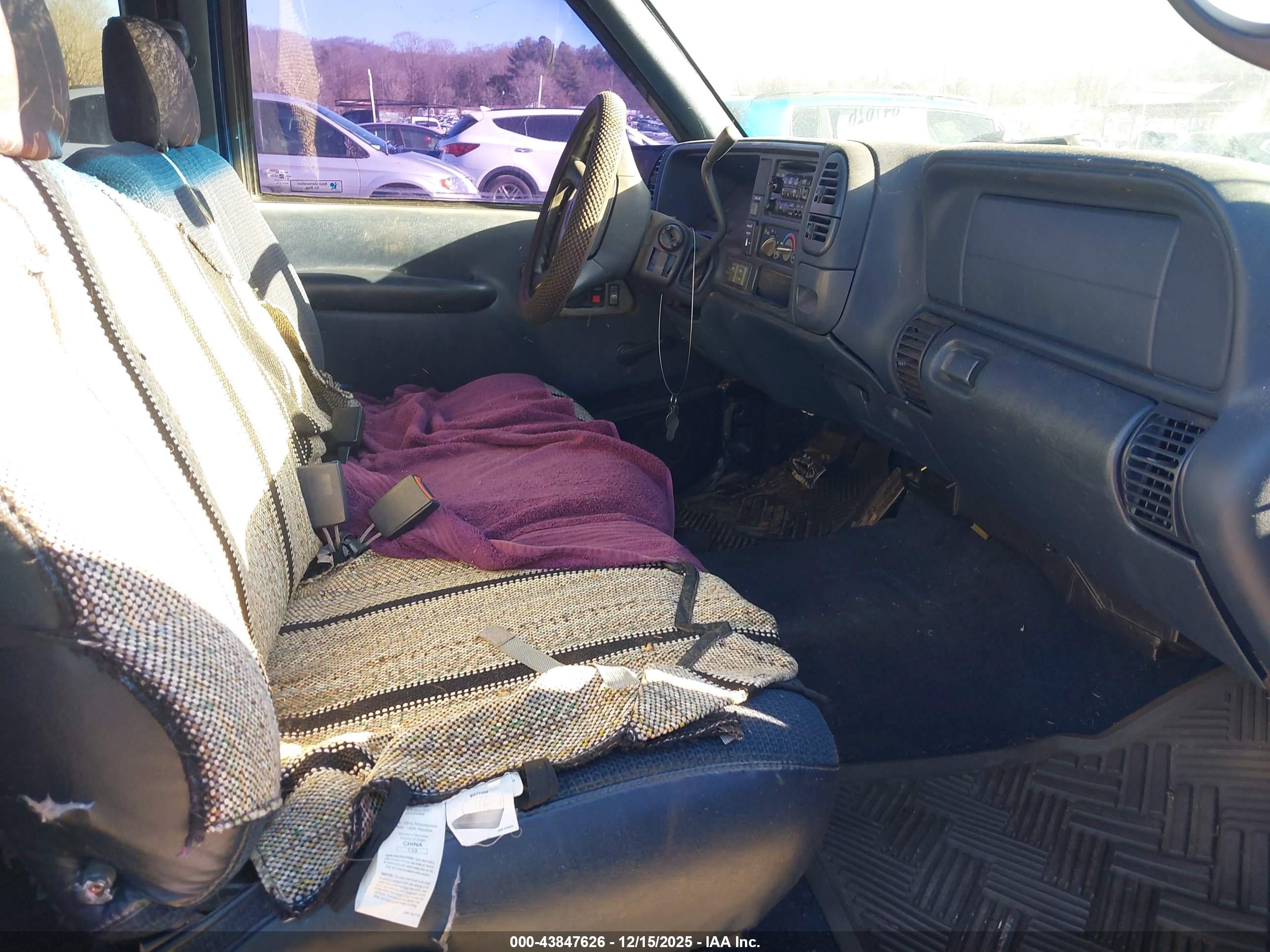 CHEVROLET K1500 image 5