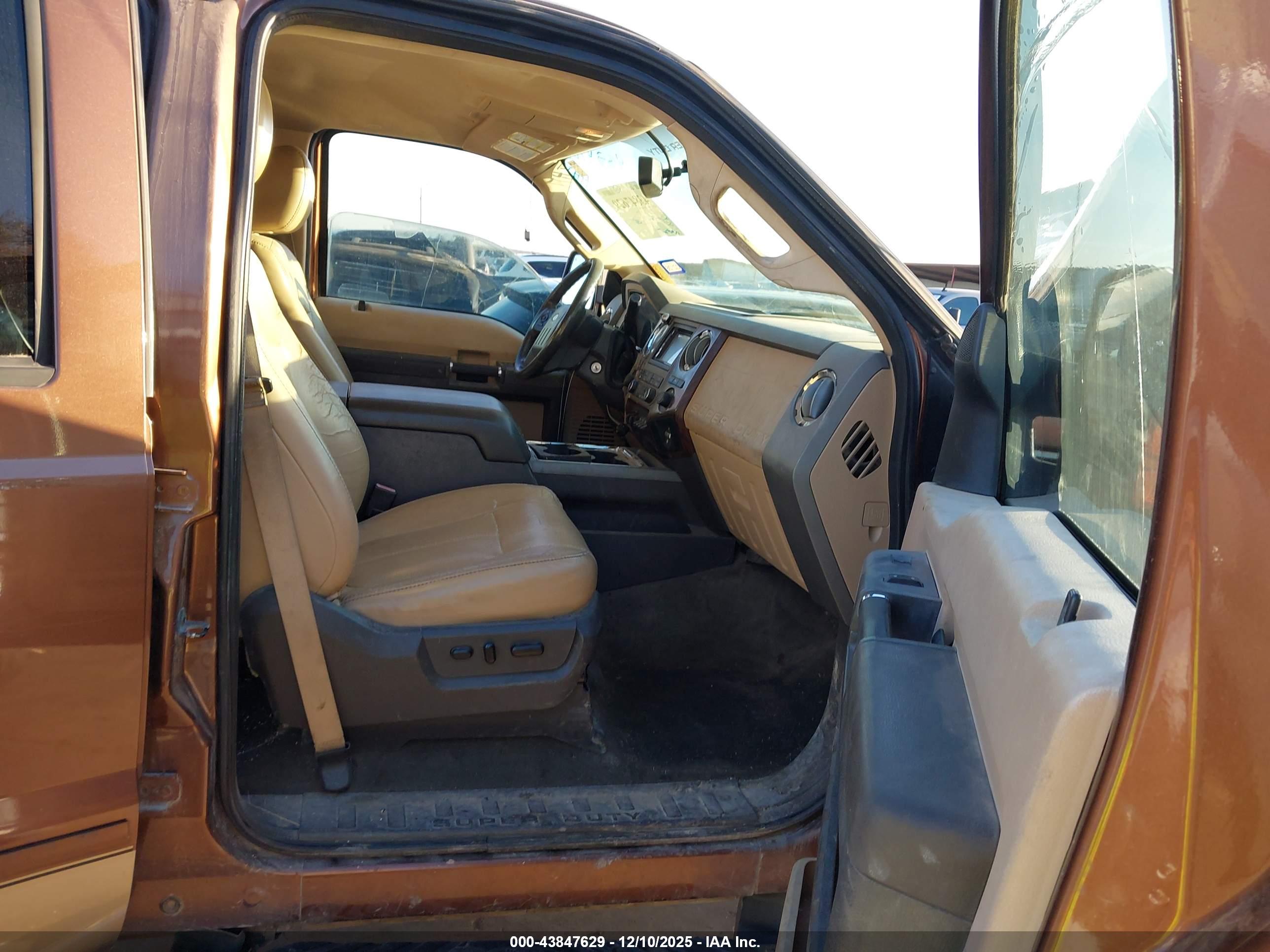 FORD F-350 image 8