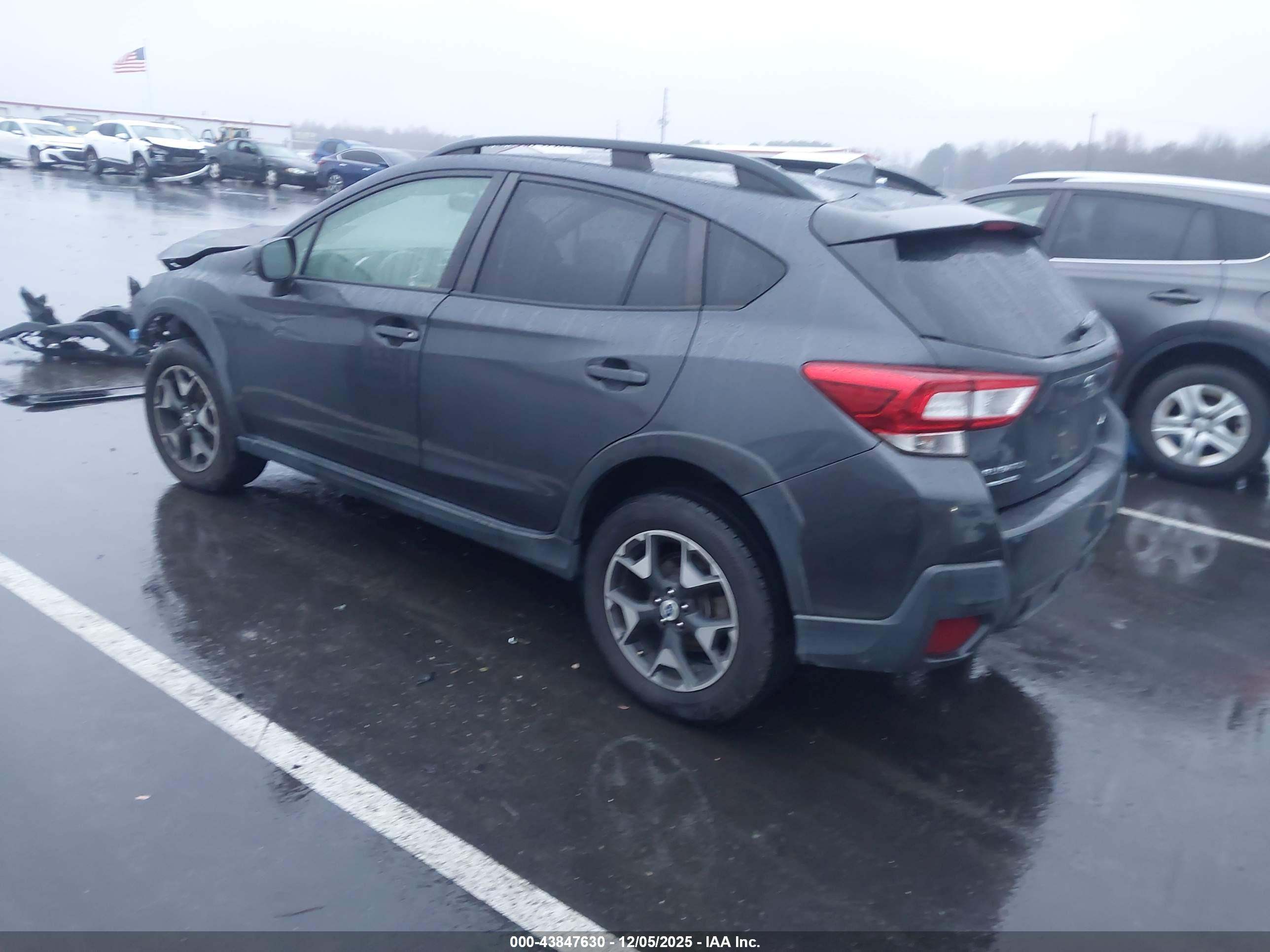 SUBARU CROSSTREK image 3
