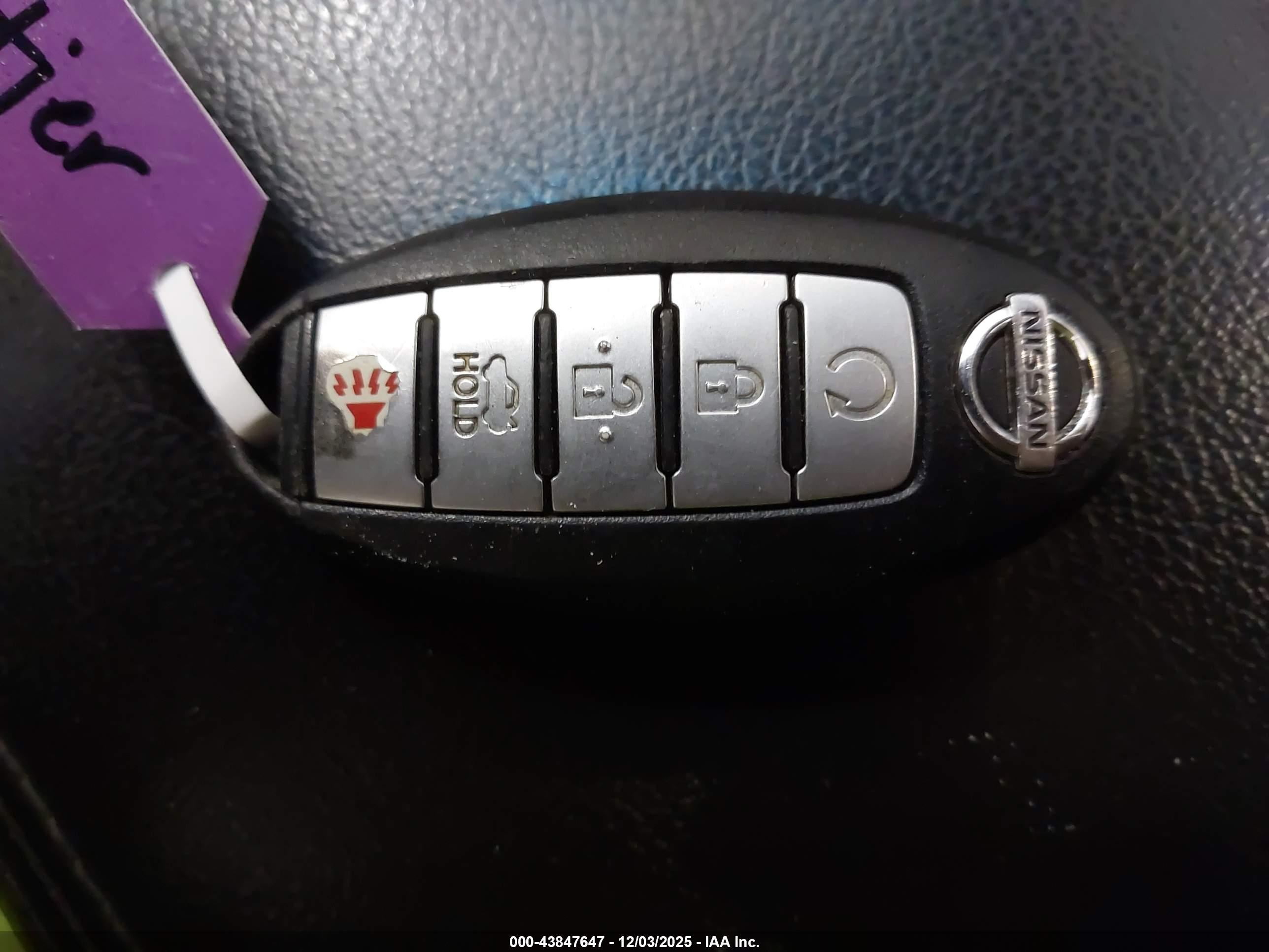 NISSAN ALTIMA image 11