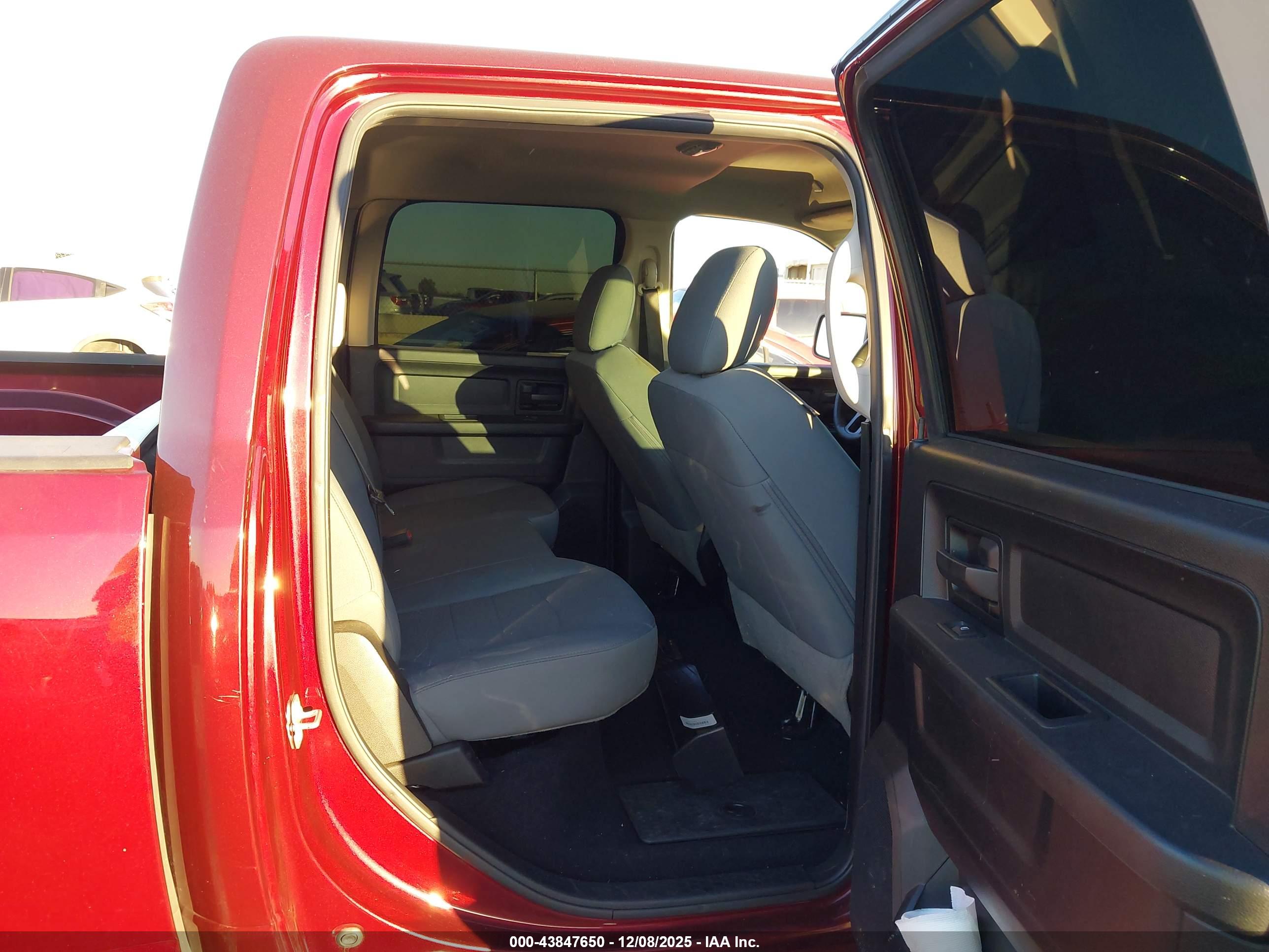 RAM 1500 image 8