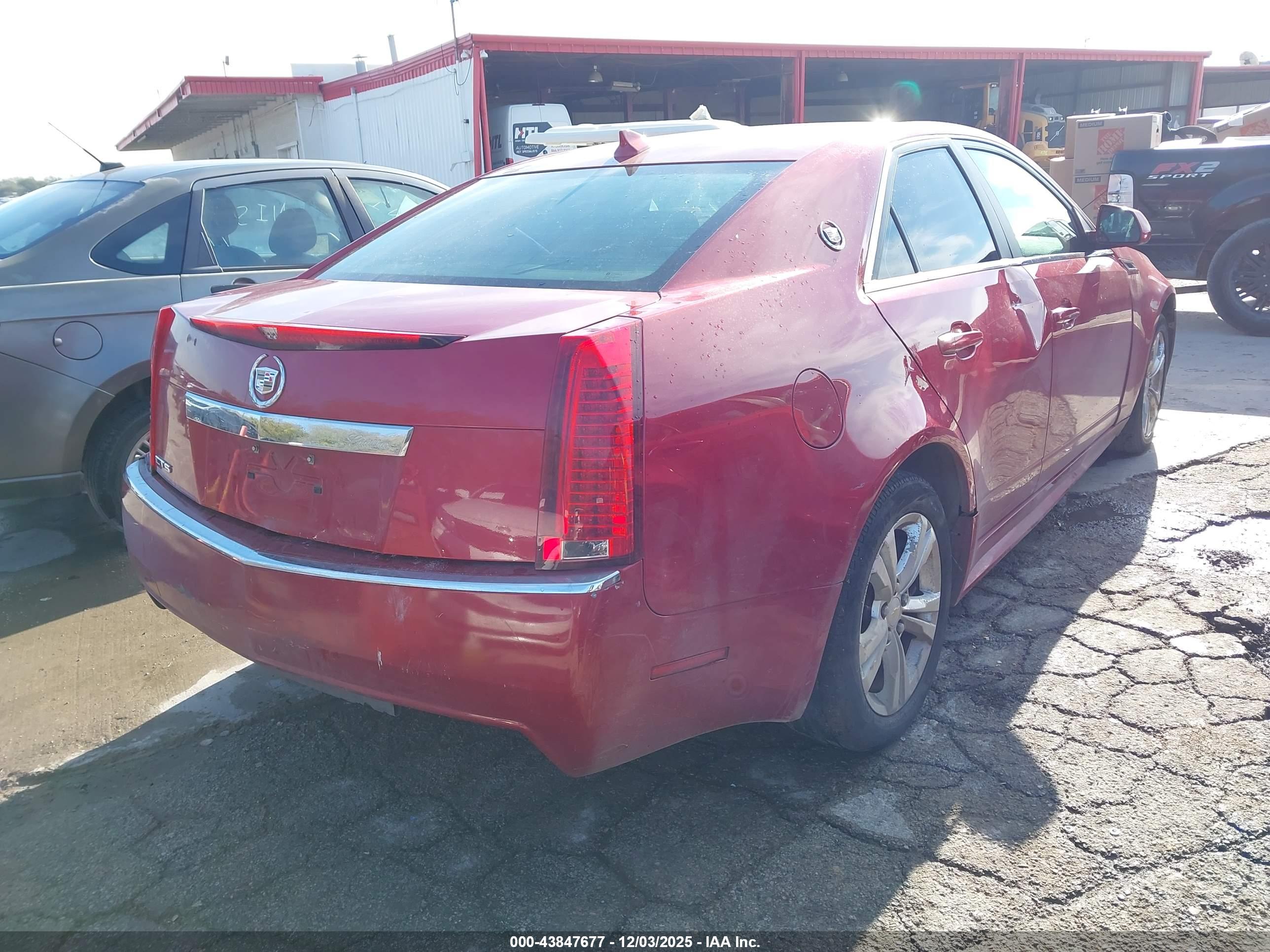 CADILLAC CTS image 4