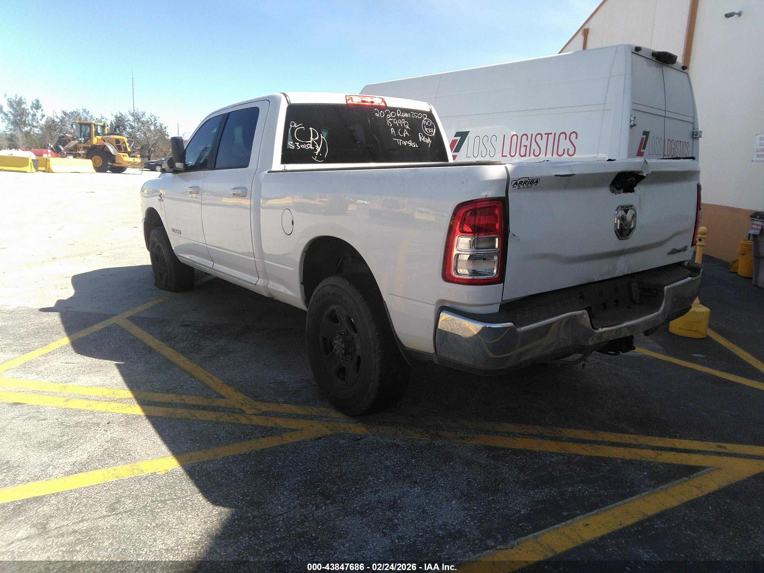 RAM 2500 image 3
