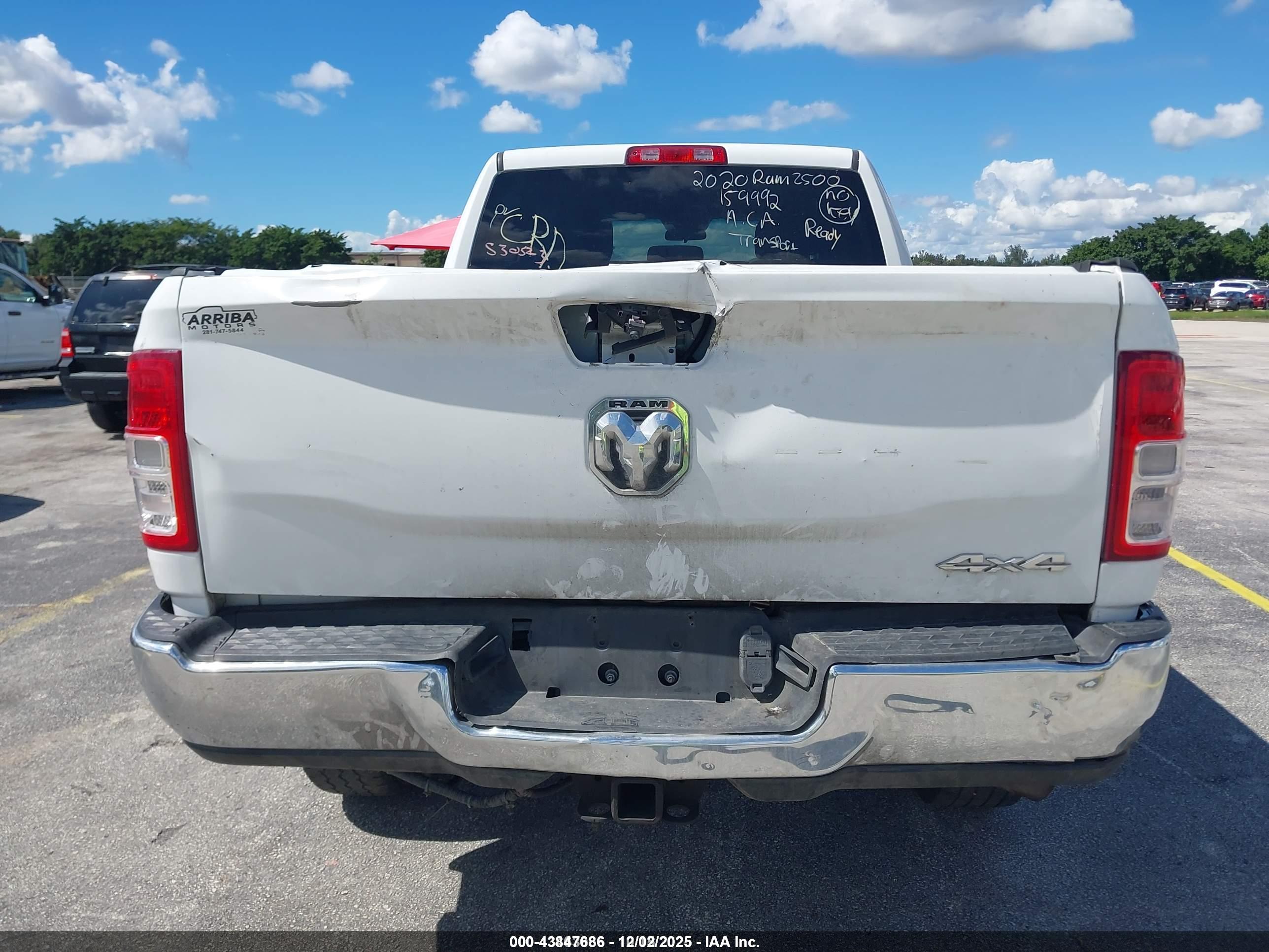 RAM 2500 image 6