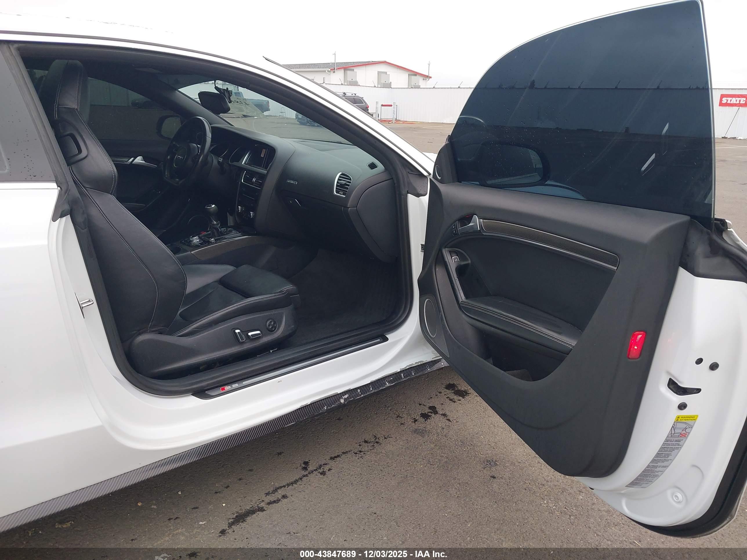 AUDI S5 image 5