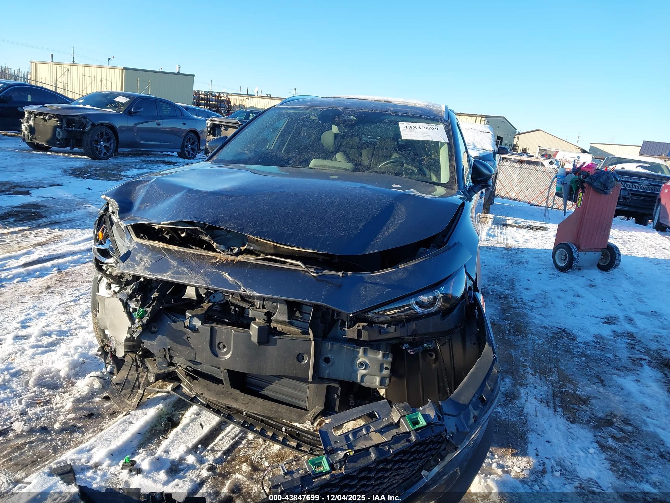 MAZDA CX-30 image 6