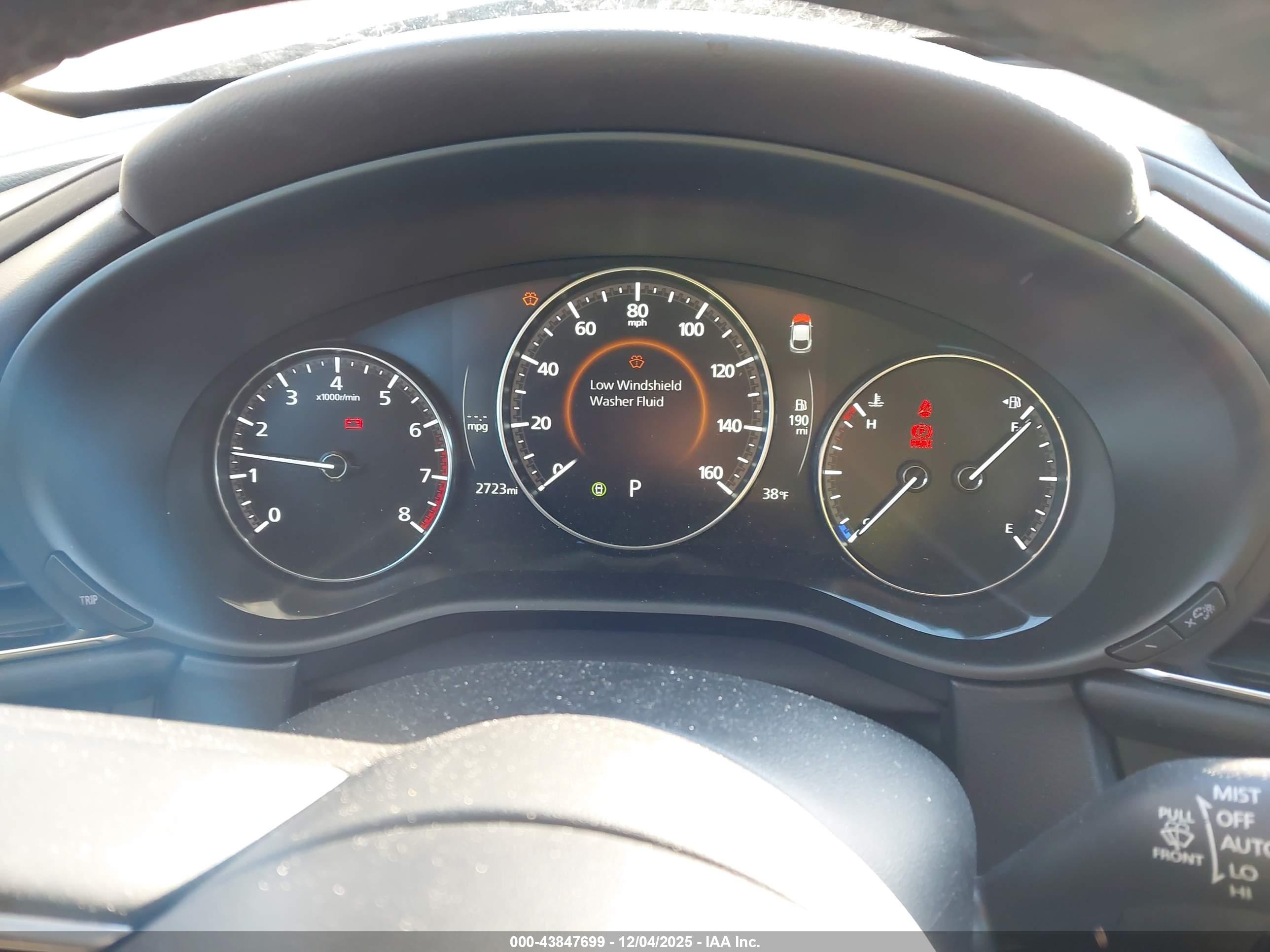 MAZDA CX-30 image 7