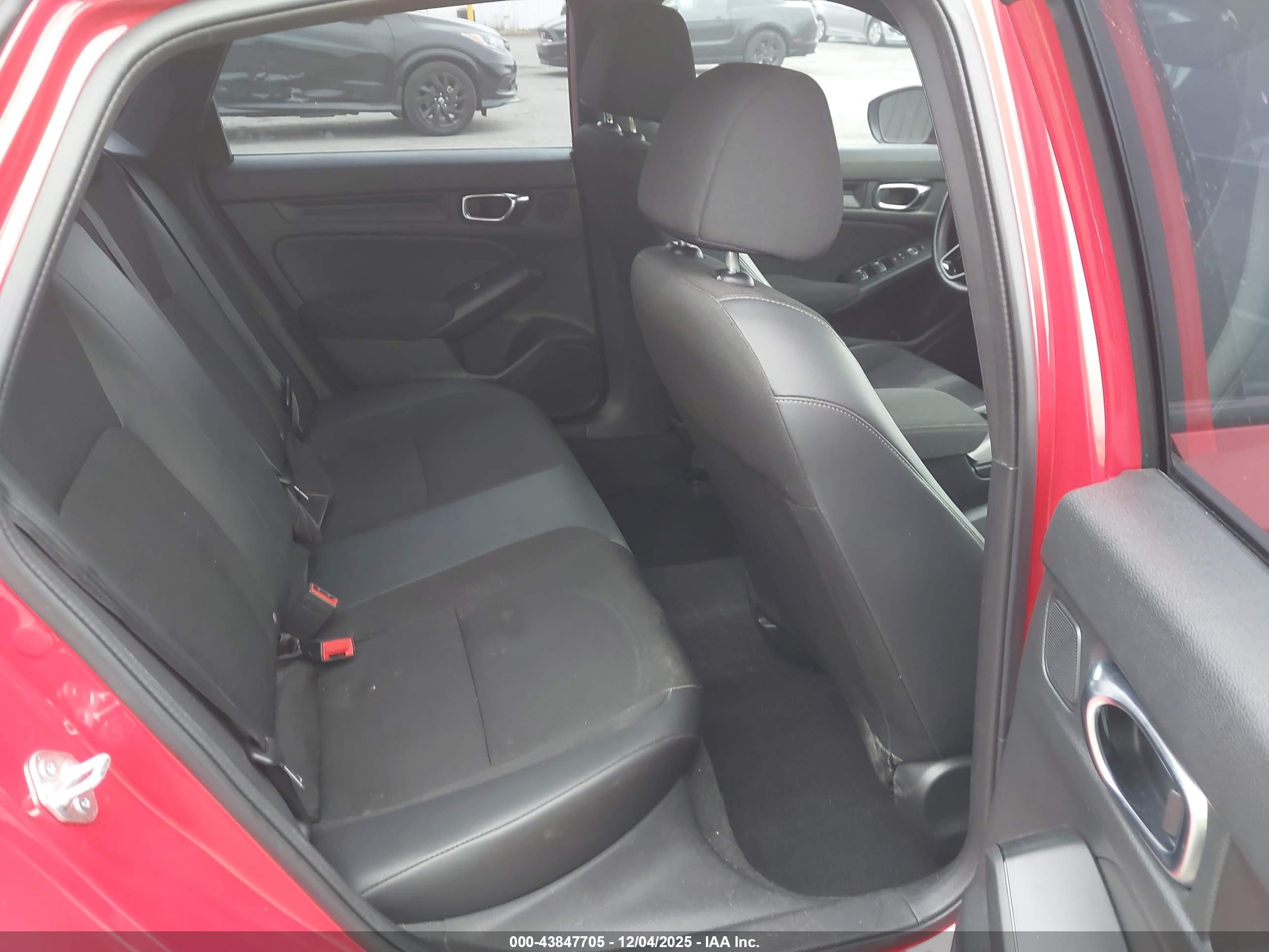 HONDA CIVIC image 8