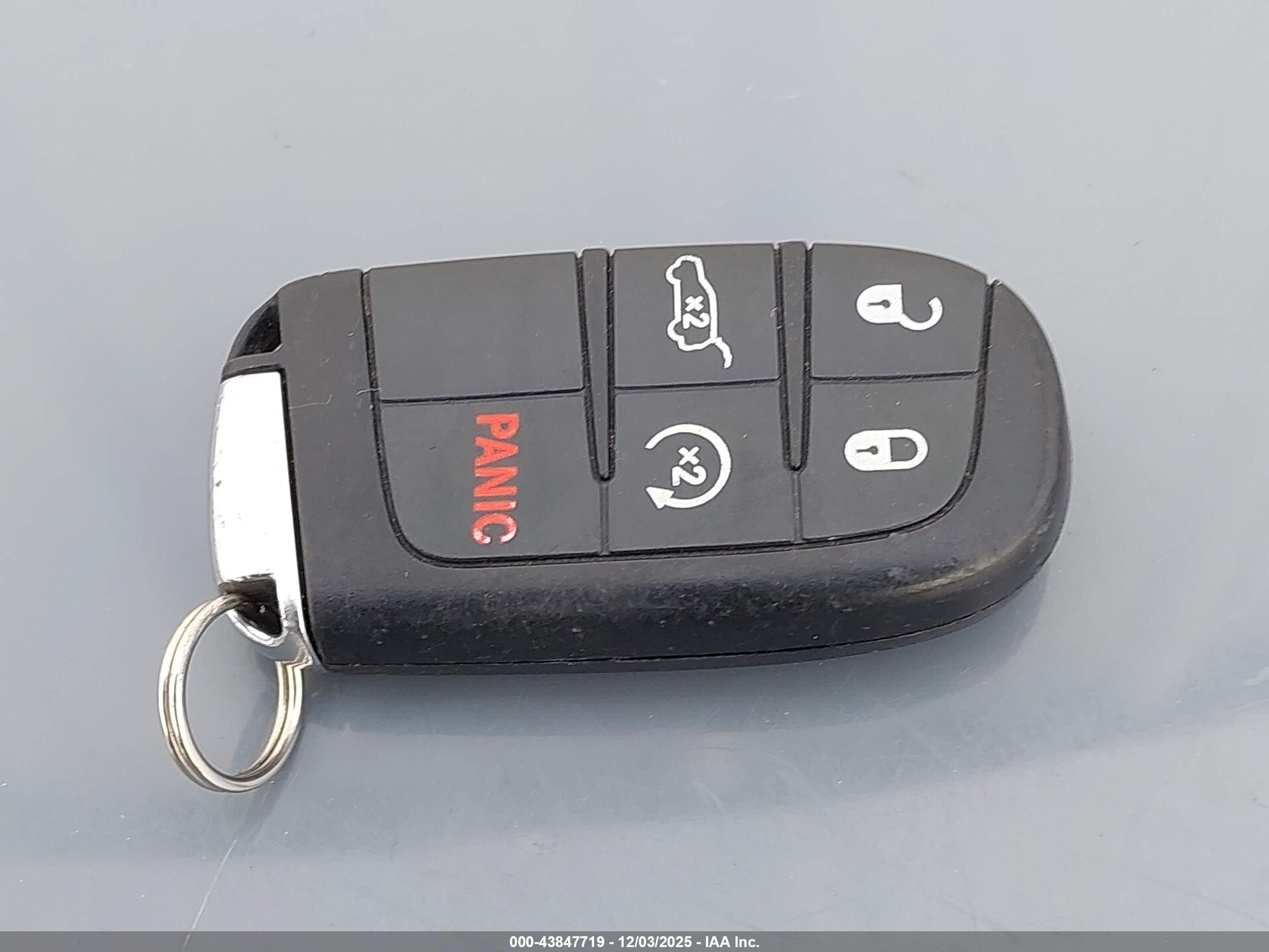 JEEP GRAND image 11