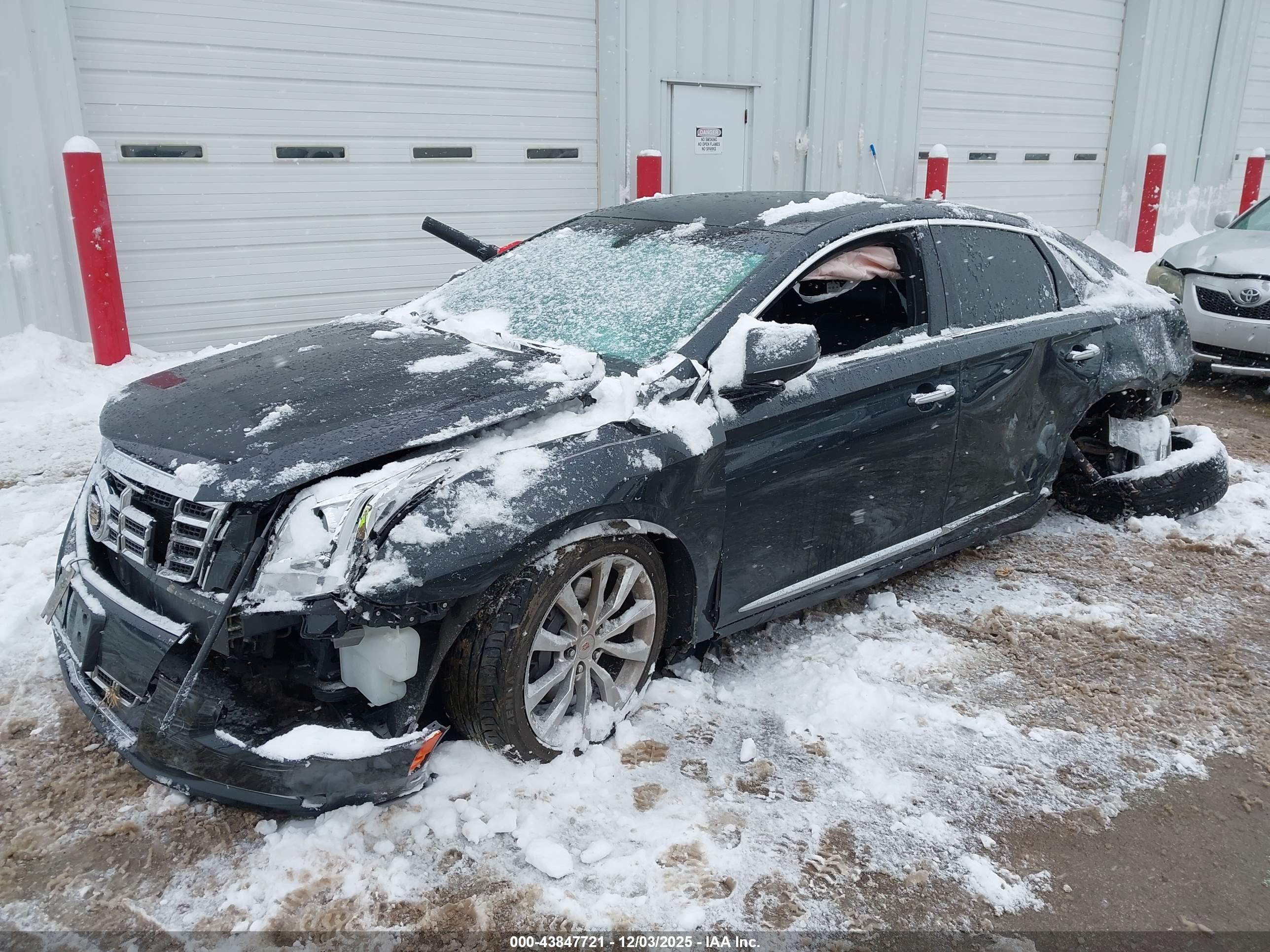 CADILLAC XTS image 2