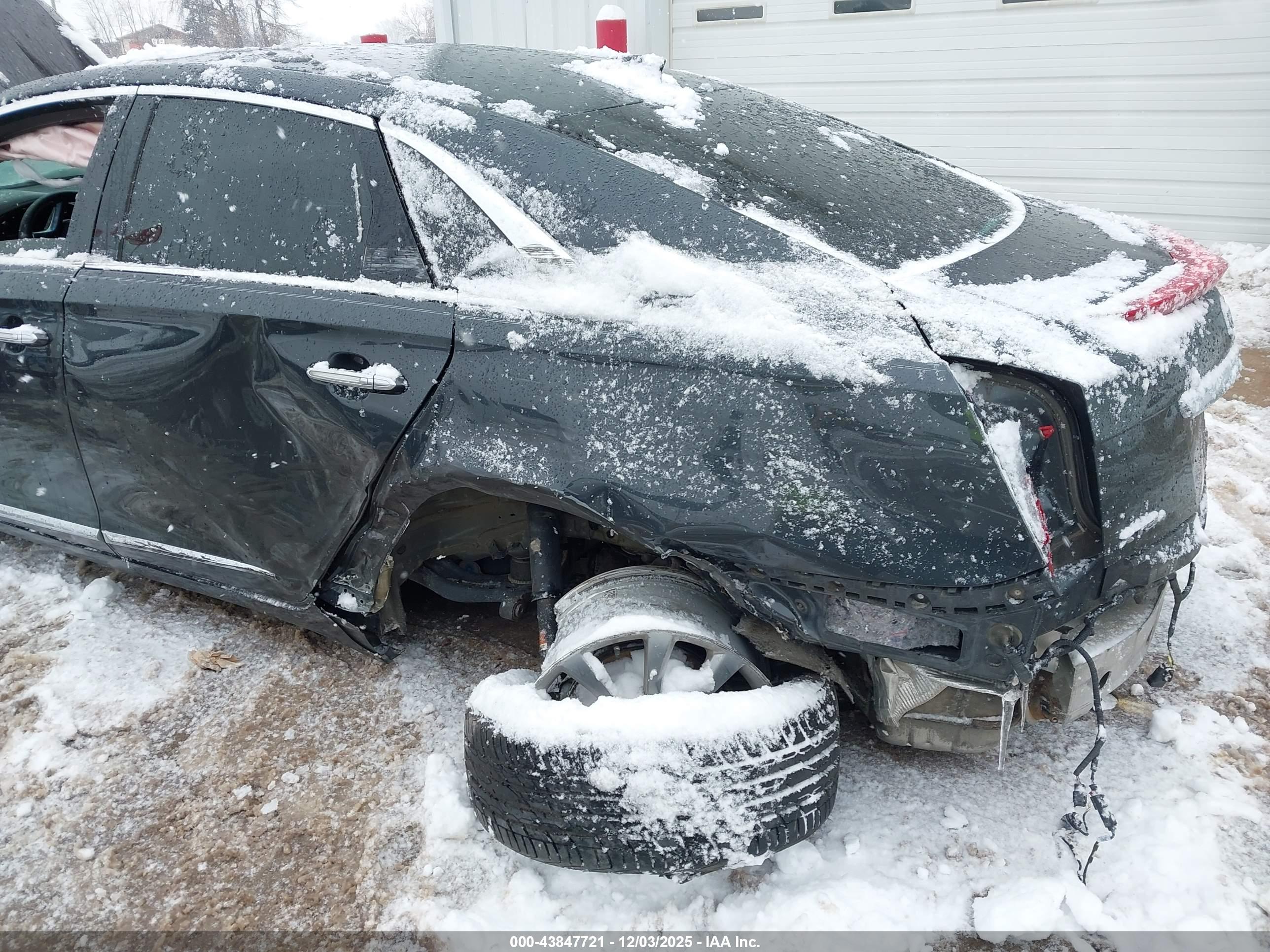 CADILLAC XTS image 6
