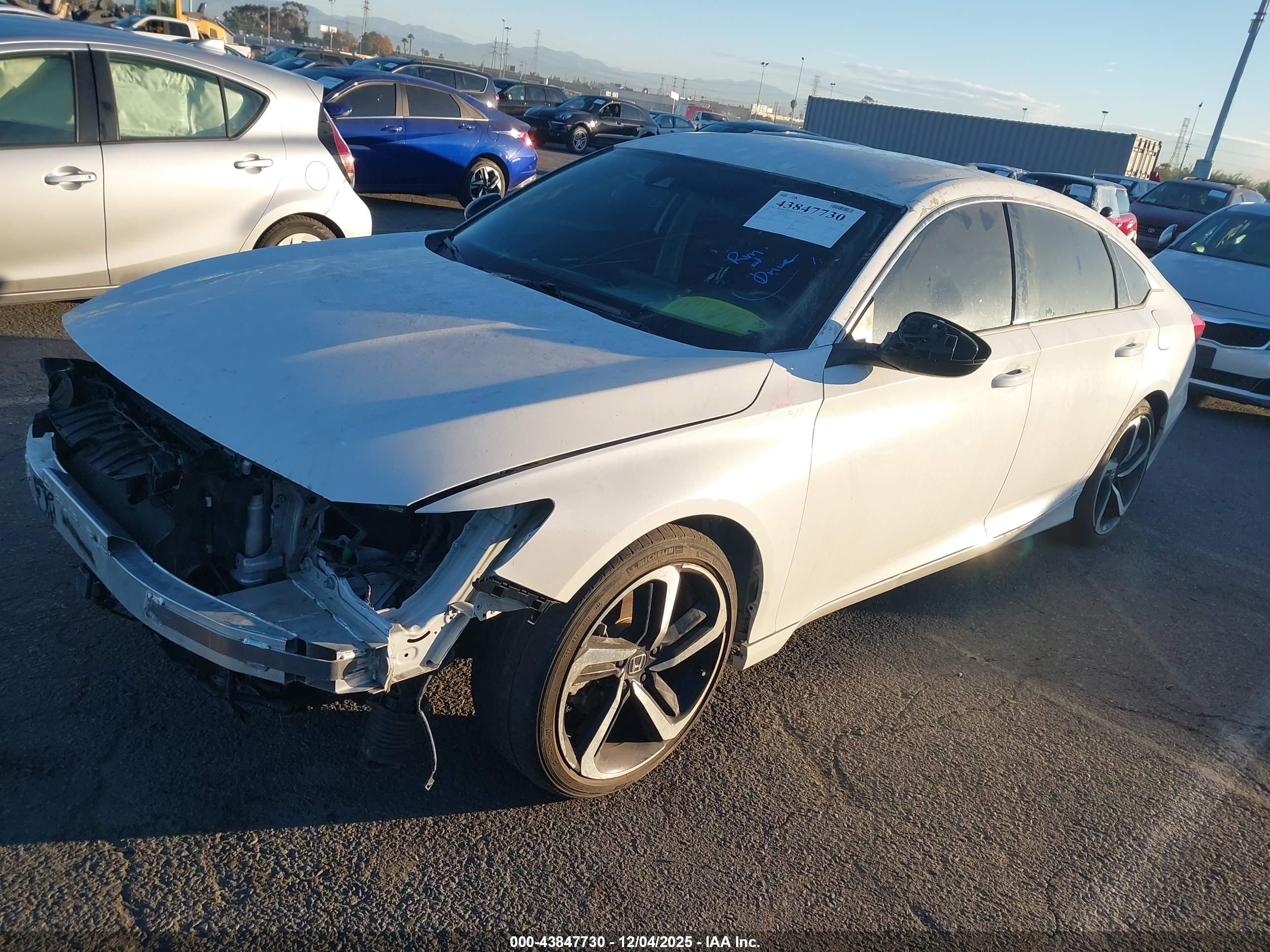 HONDA ACCORD image 2