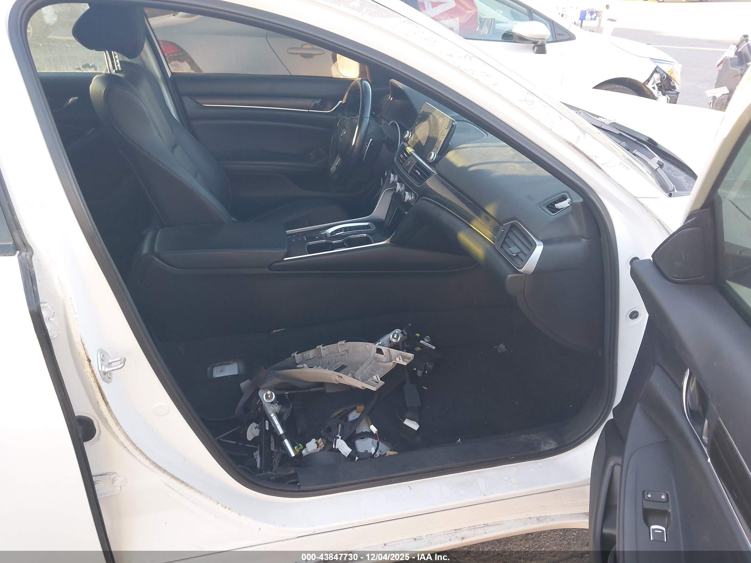 HONDA ACCORD image 5