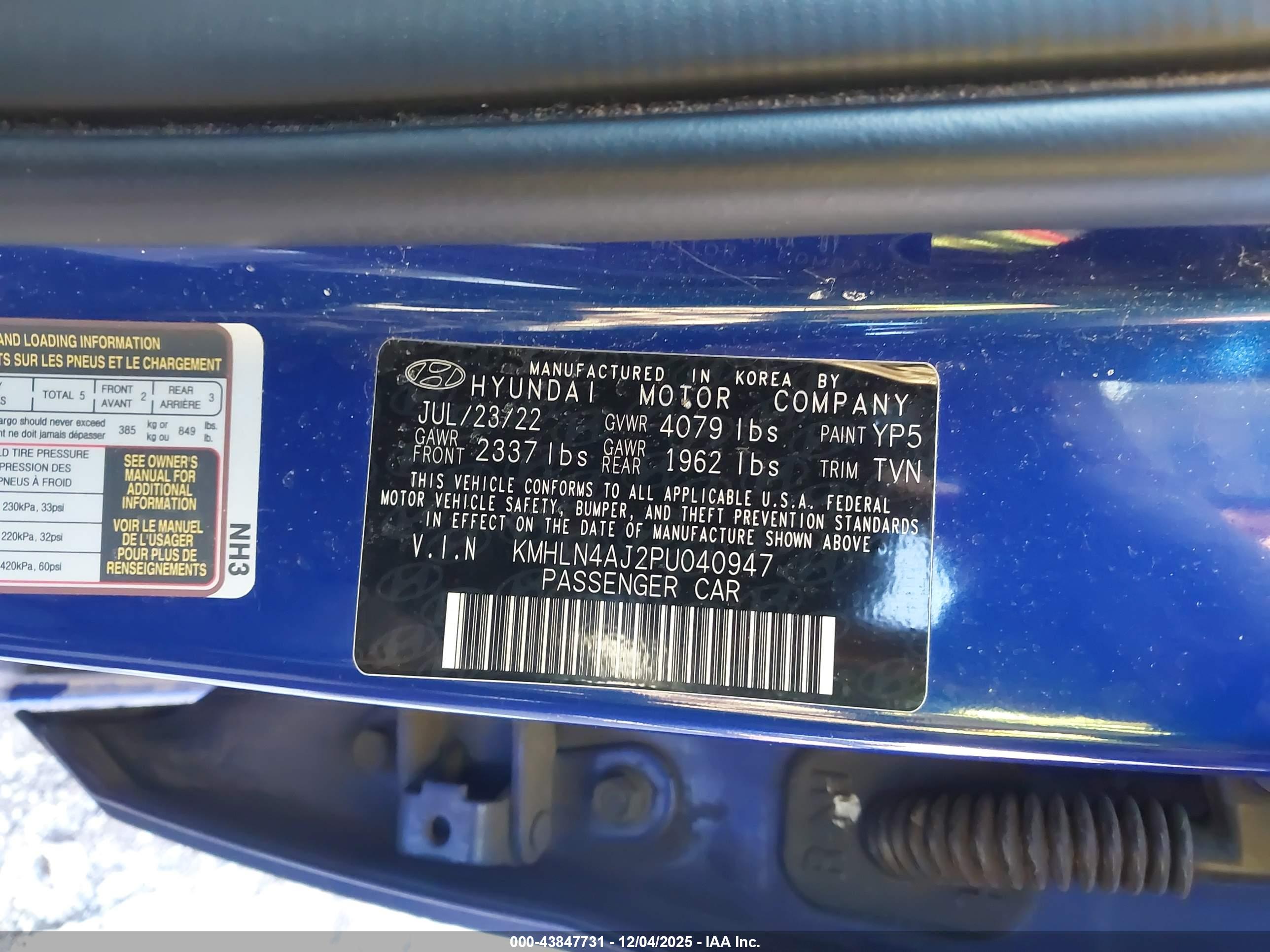 HYUNDAI ELANTRA image 9