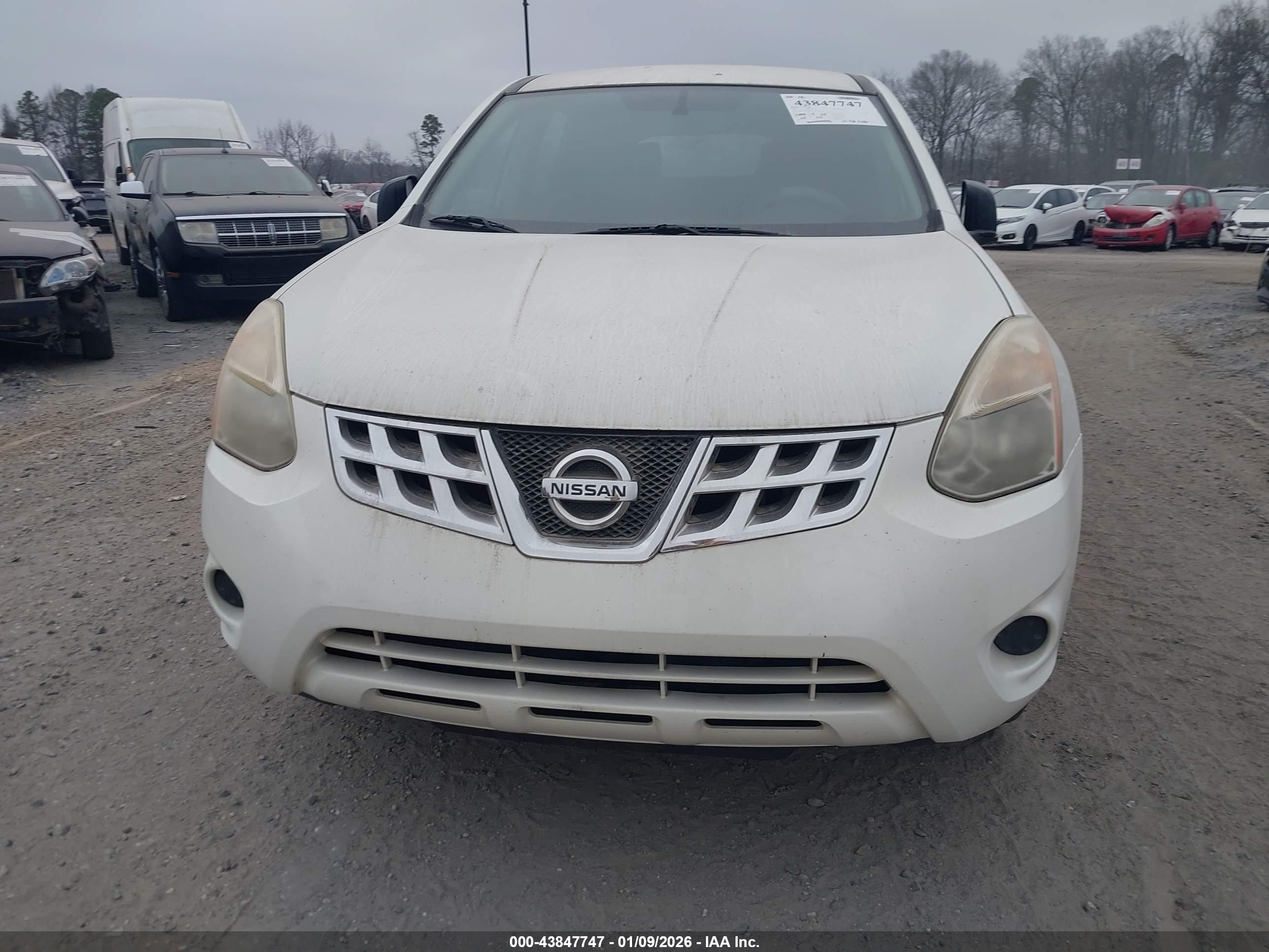 NISSAN ROGUE image 6
