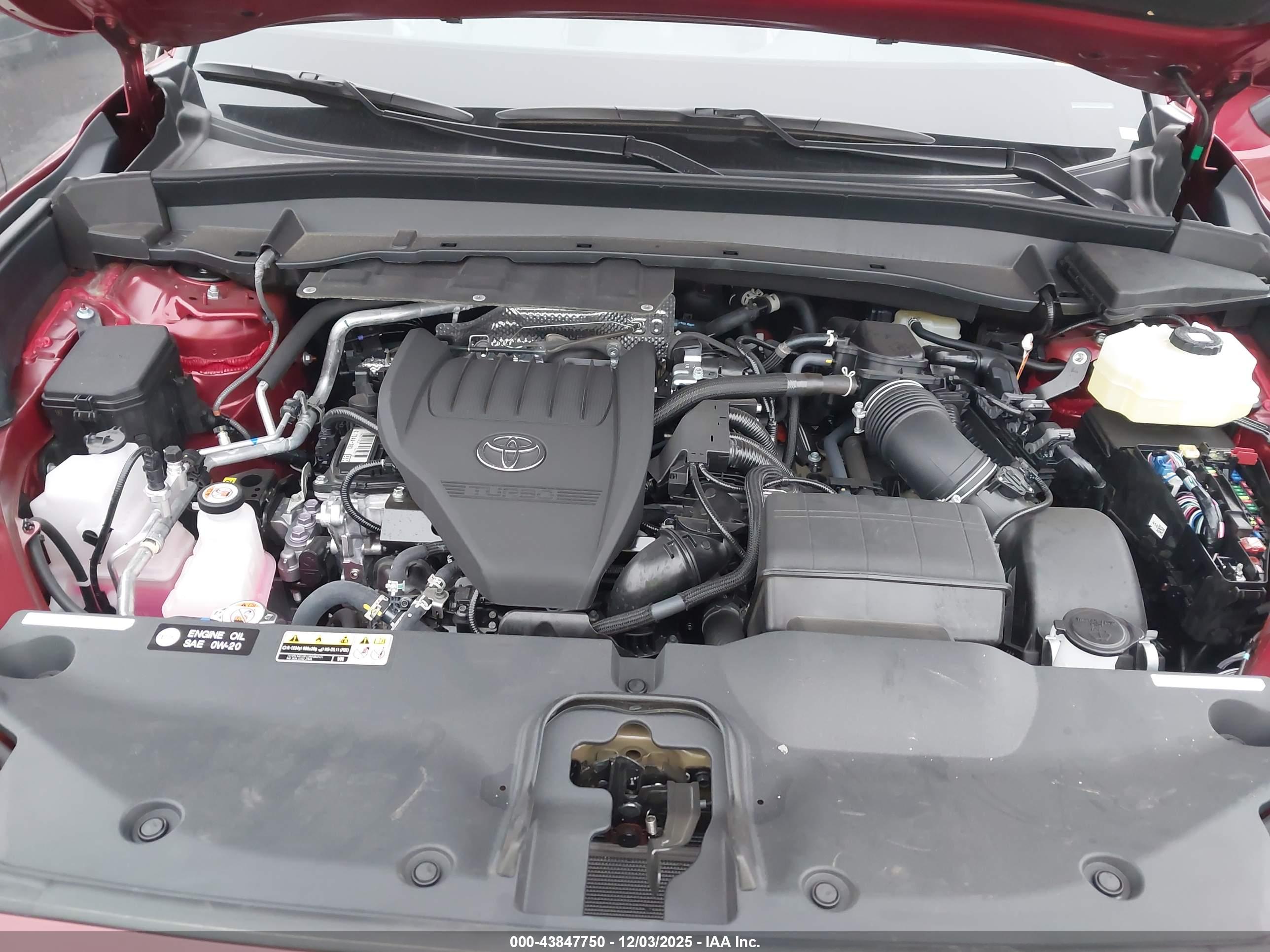 TOYOTA GRAND image 10