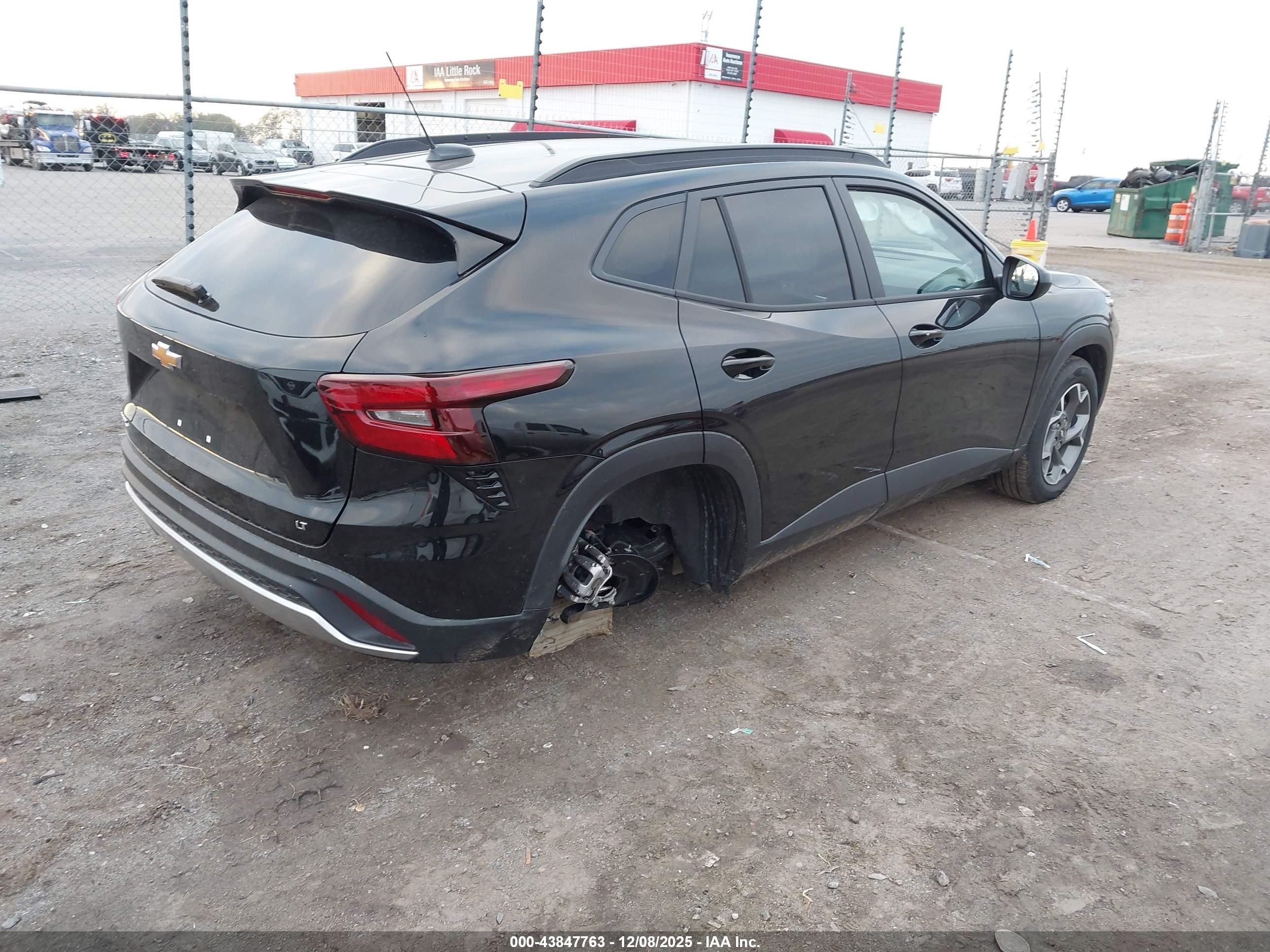CHEVROLET TRAX image 4