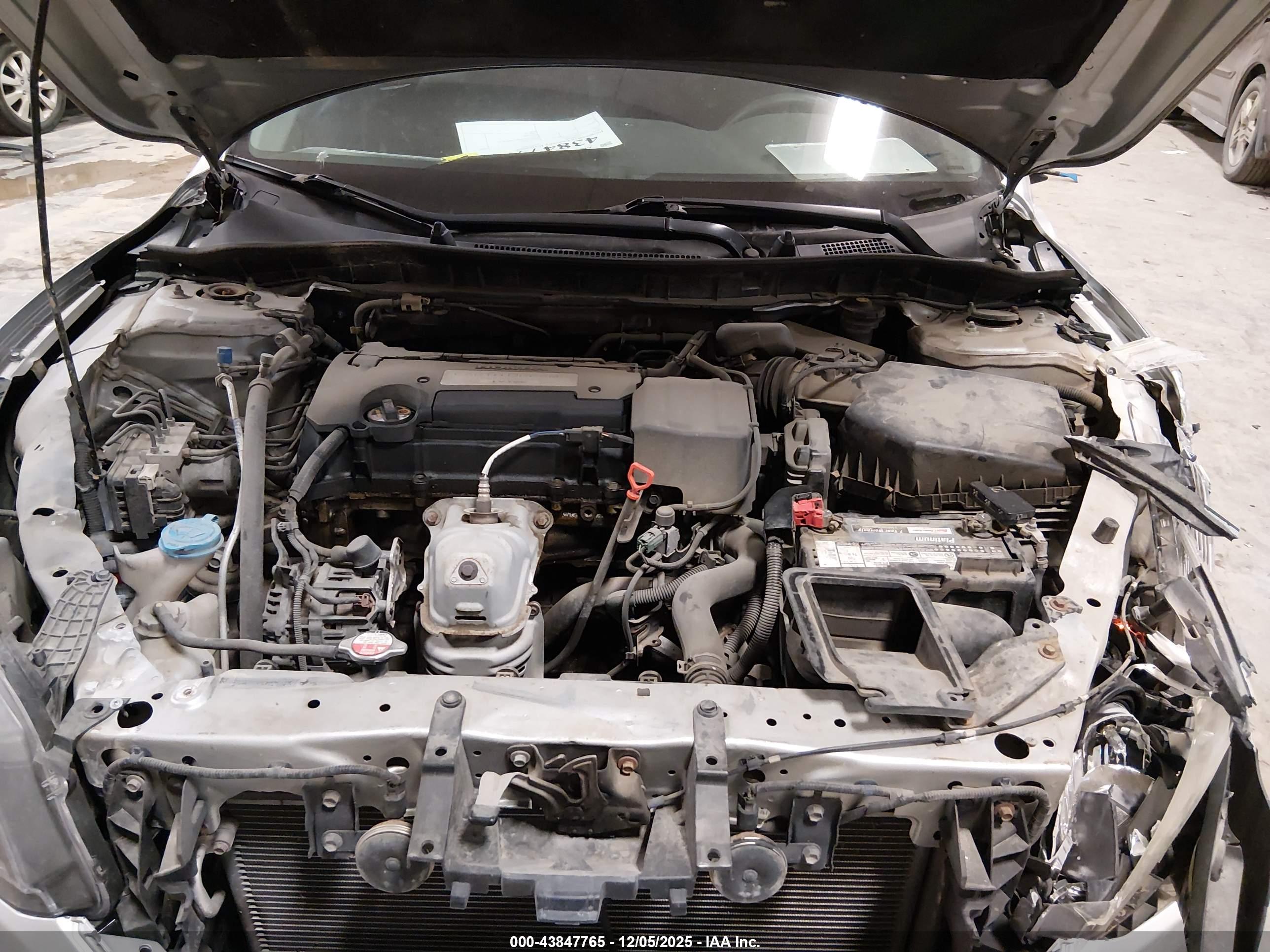 HONDA ACCORD image 10