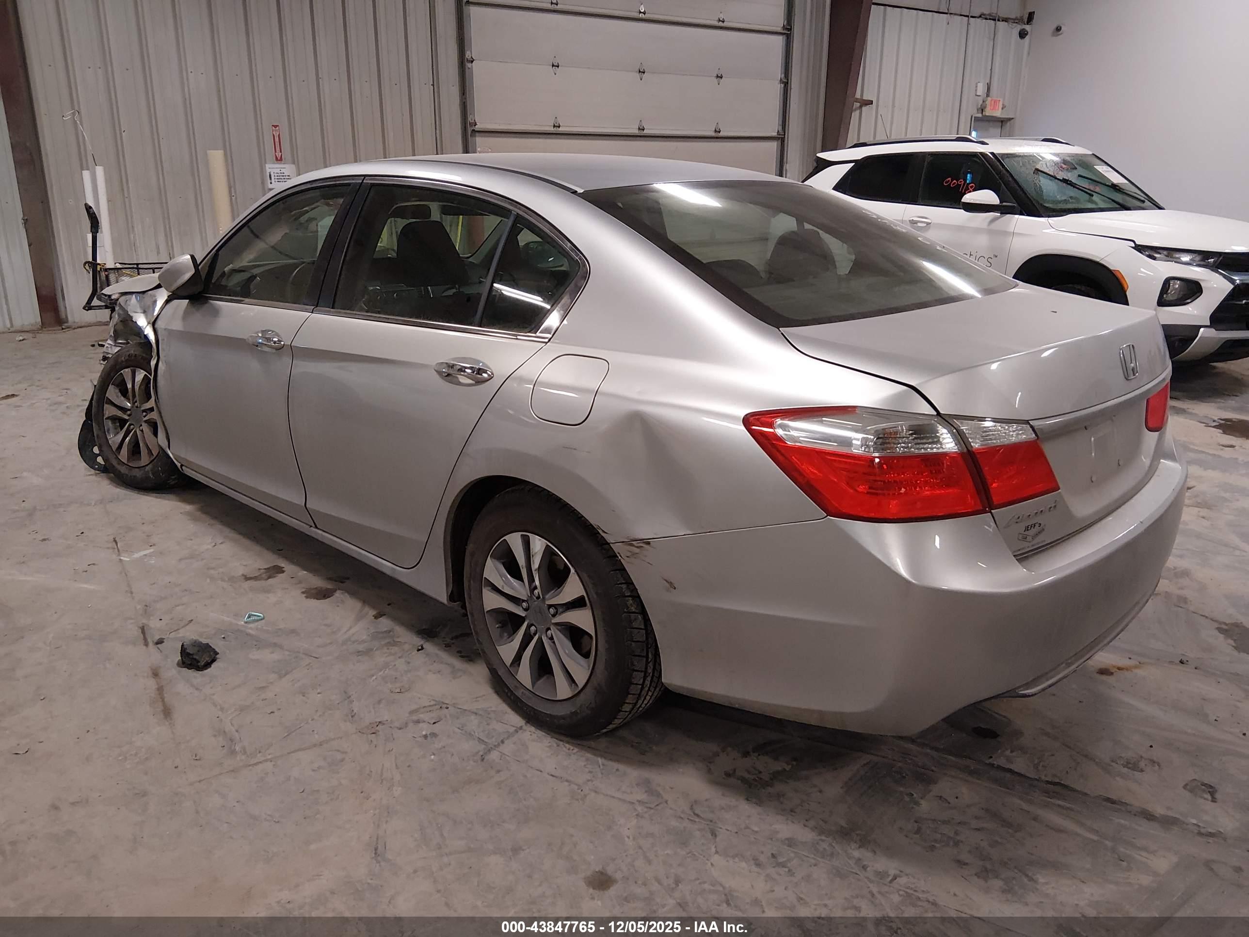 HONDA ACCORD image 3