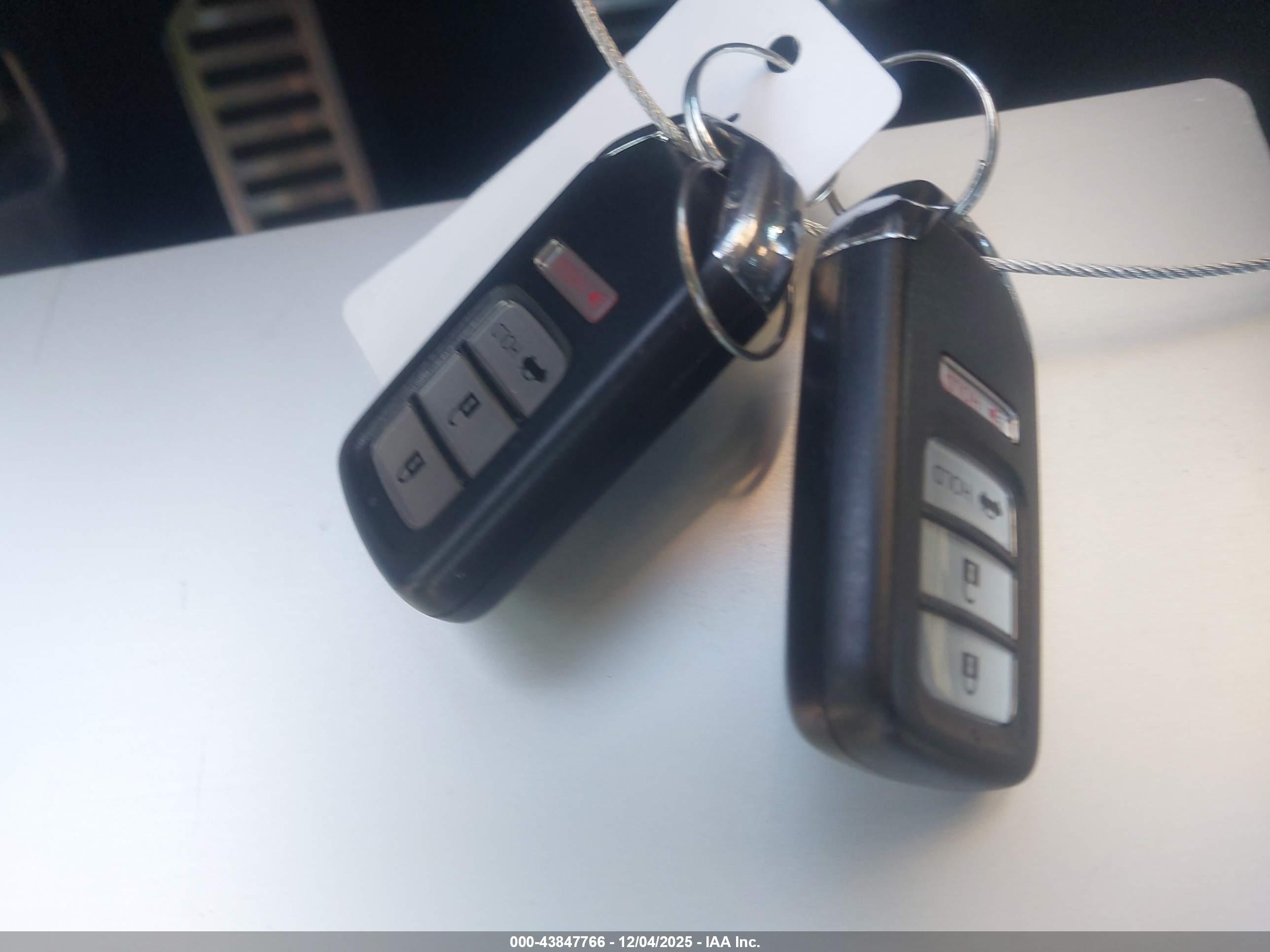 HONDA ACCORD image 11