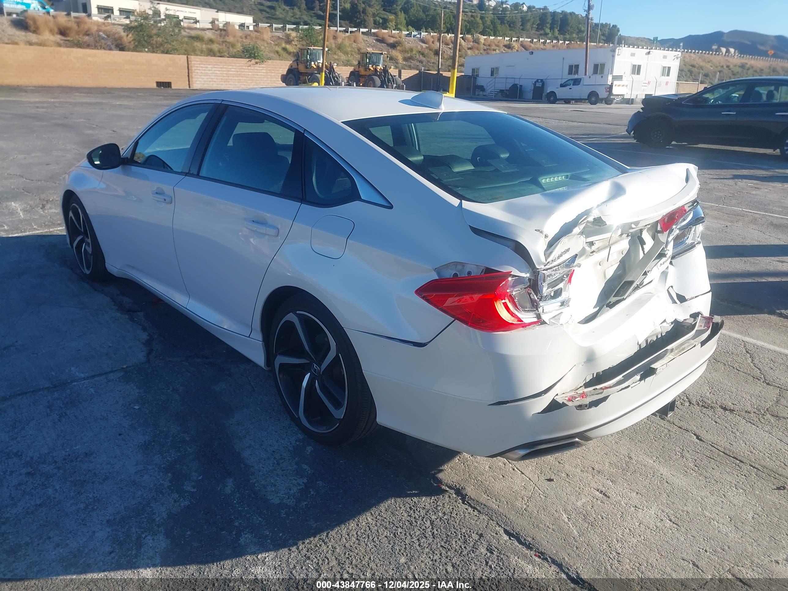 HONDA ACCORD image 3