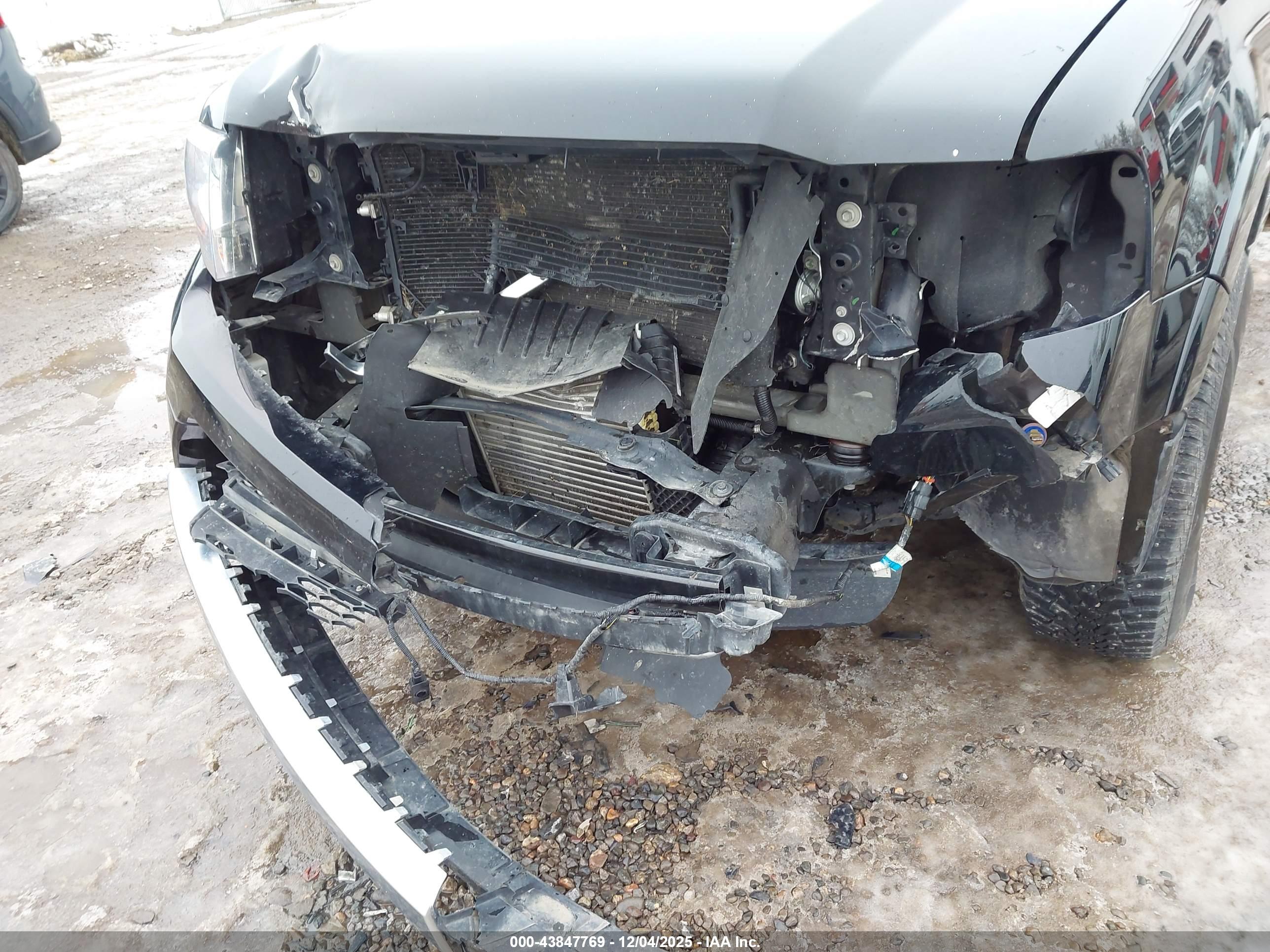 FORD EXPEDITION image 6