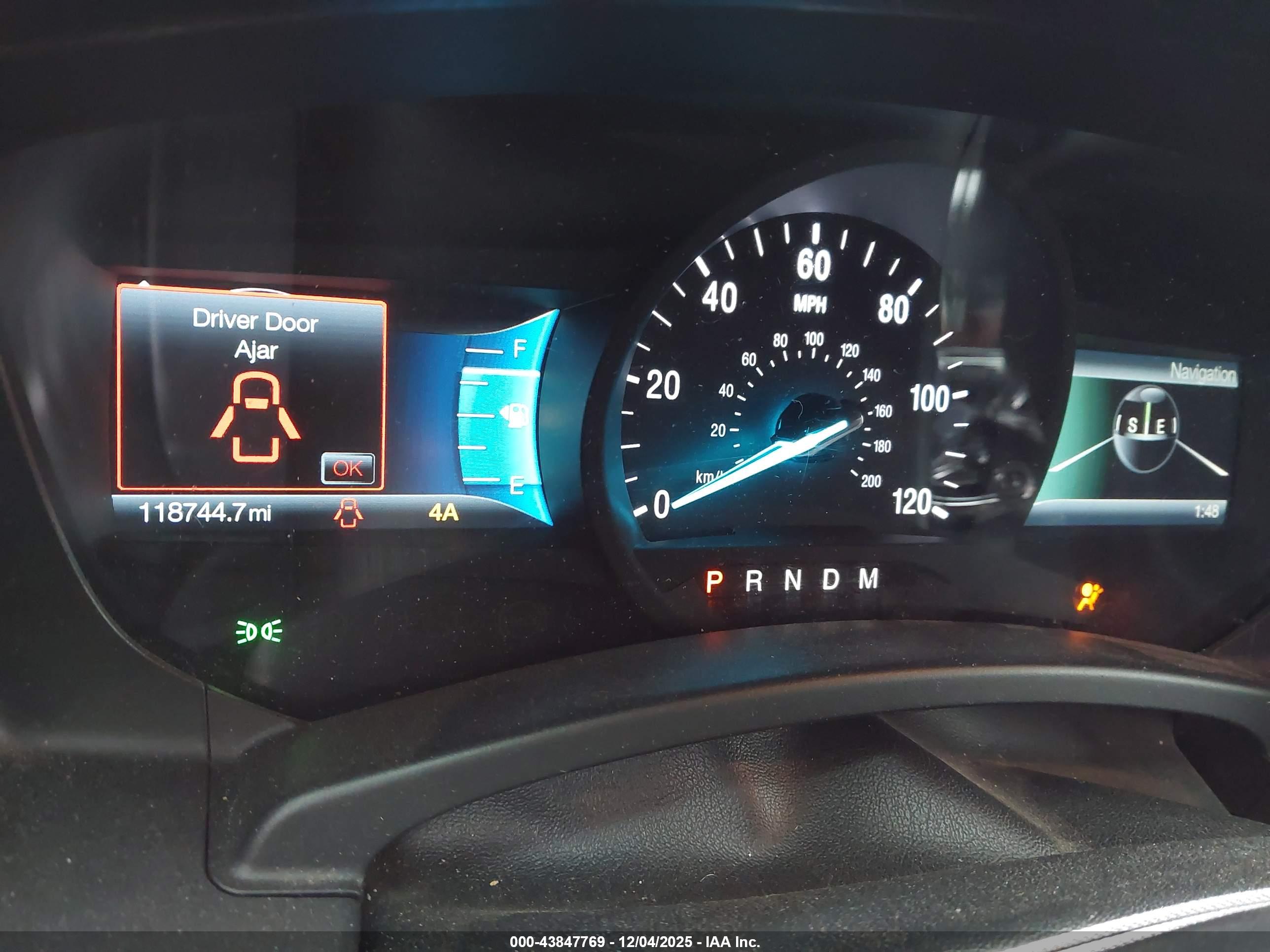 FORD EXPEDITION image 7