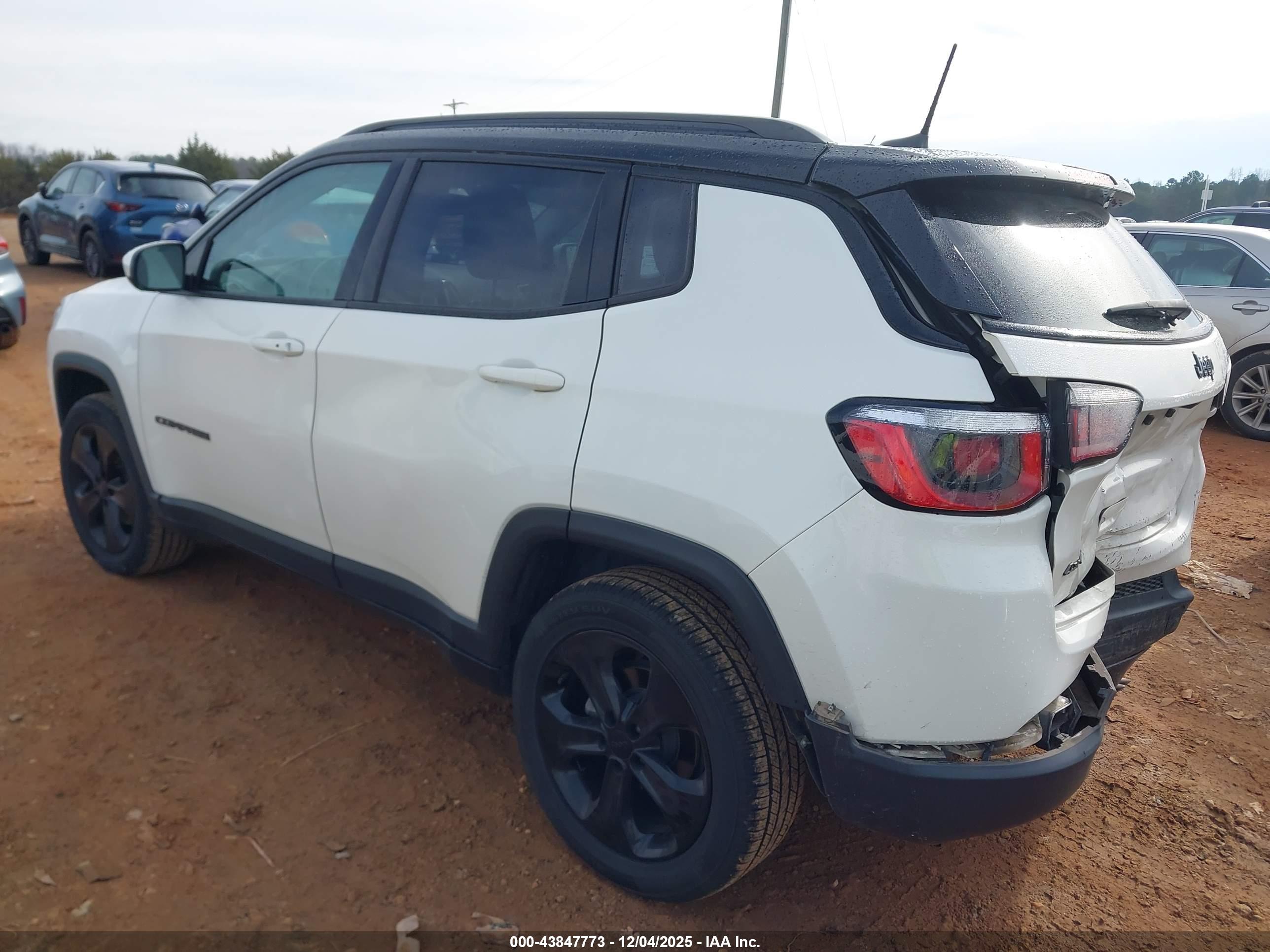 JEEP COMPASS image 3